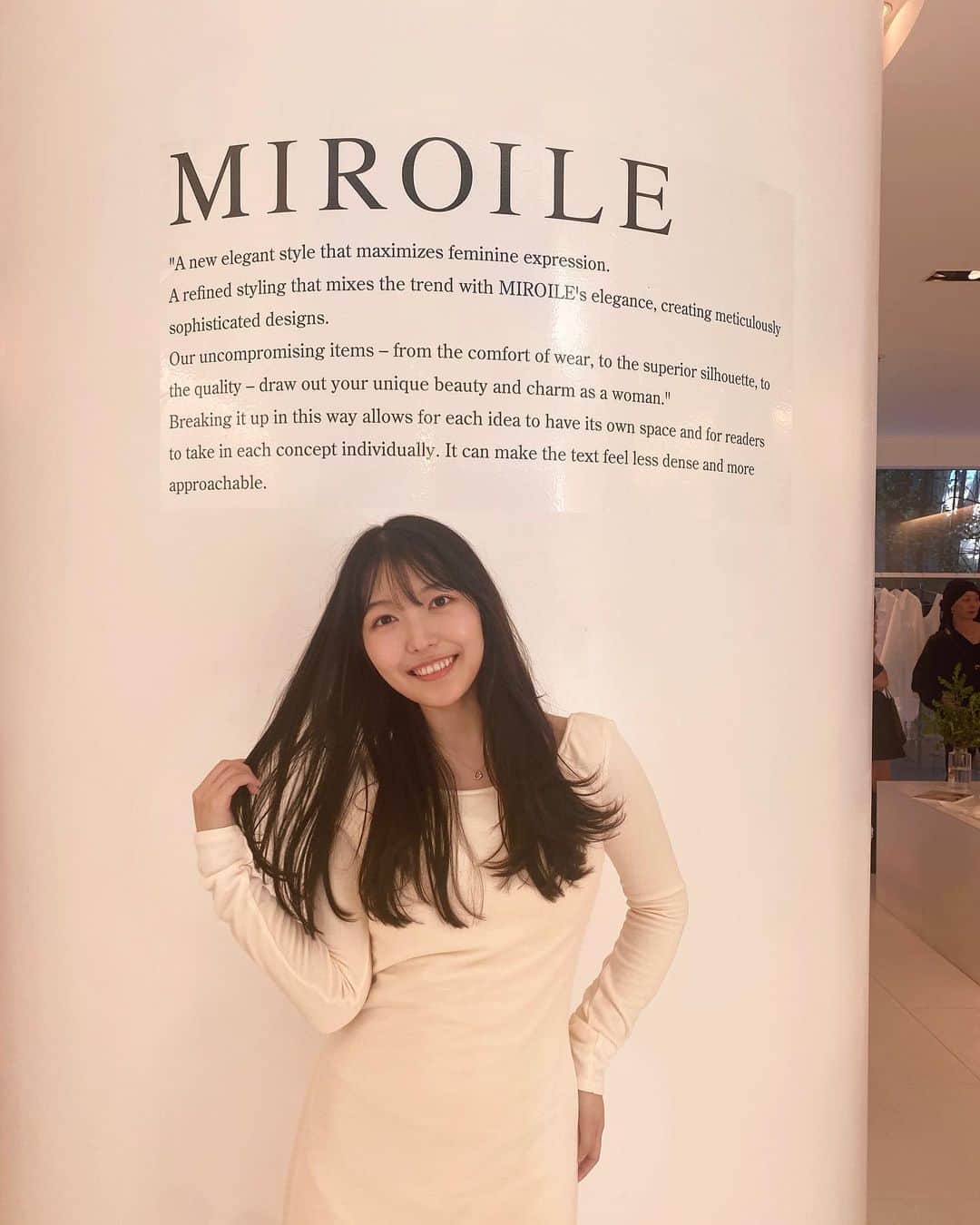 野乃のインスタグラム：「@miroile  展示会に行ってきました。🐰 大人可愛いデザイン🤍 とっても着心地良かったぁ〜 #MIROILE」