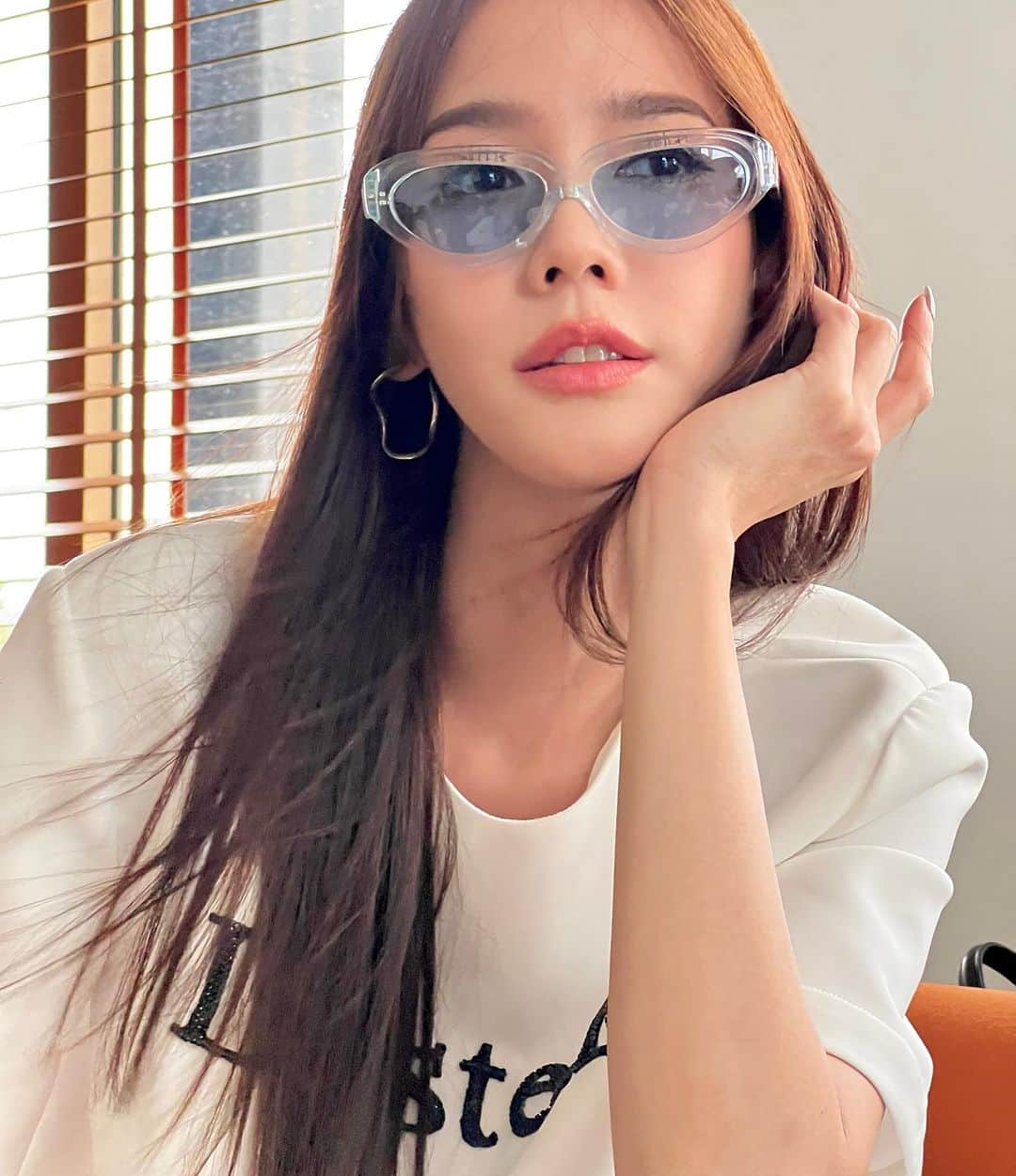 アム・パチャラパーのインスタグラム：「@spaceeyewear_official  @lastelle」