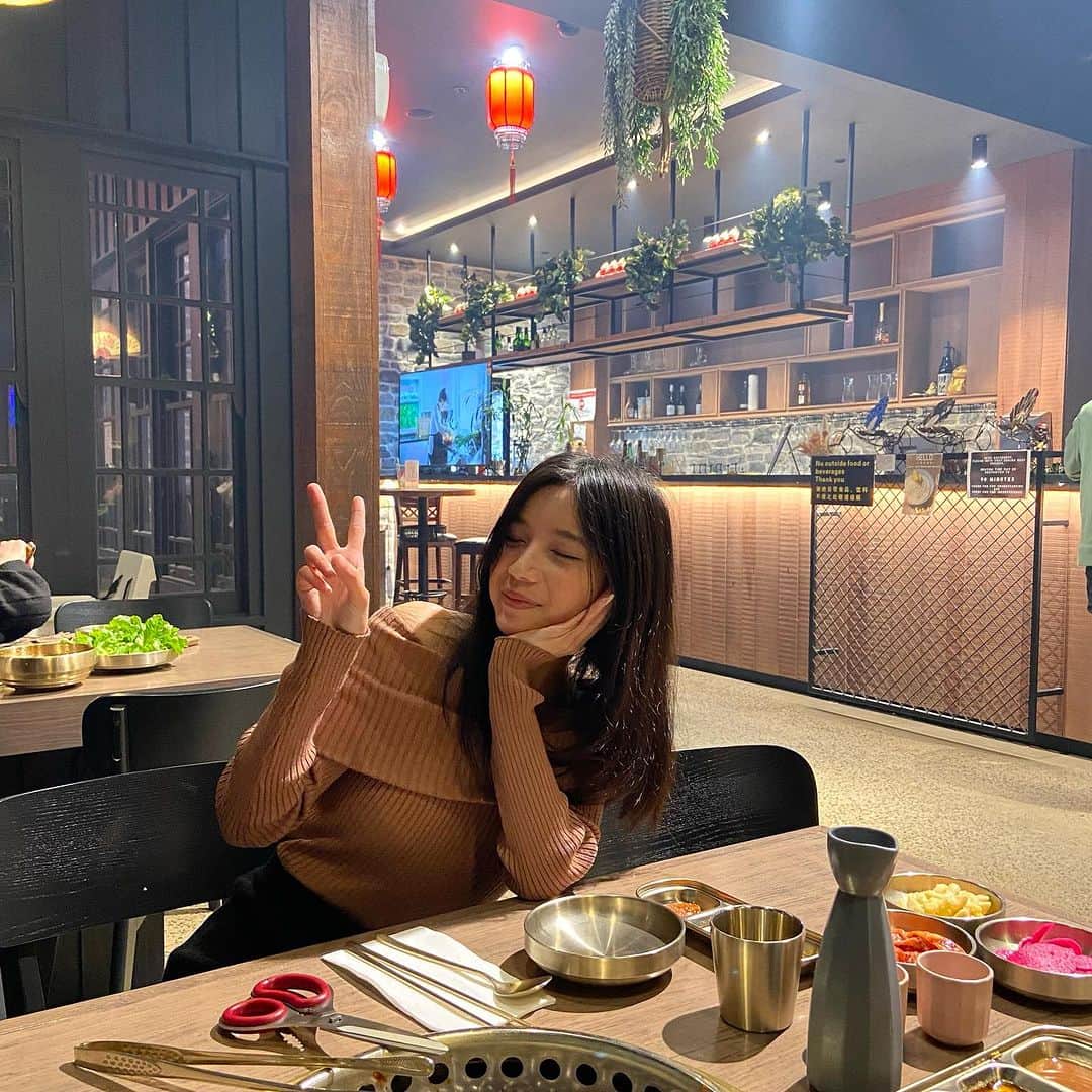 かたまりこりこのインスタグラム：「焼肉💁🏻‍♀️💁🏻‍♀️」
