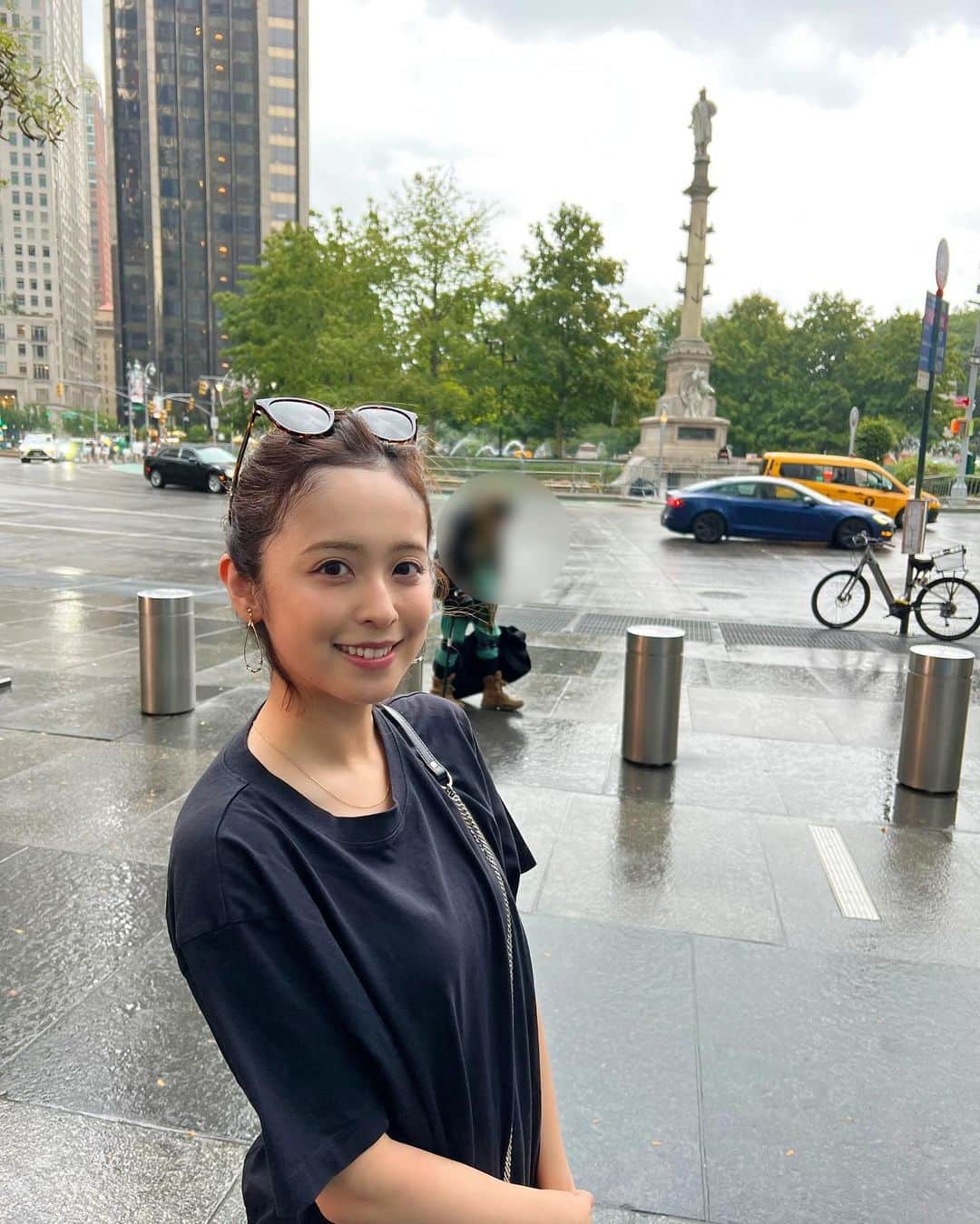 久慈暁子さんのインスタグラム写真 - (久慈暁子Instagram)「* BAILA連載Vol.17 「キッチン雑貨を探すなら 『Williams-Sonoma』。 カラフルで可愛いアイテムがいっぱい」 ぜひご覧ください🖤  https://baila.hpplus.jp/lifestyle/entertainment/57038  * #BAILA  #williamssonoma  #columbuscircle #キッチン雑貨」7月22日 22時43分 - kuji_akiko