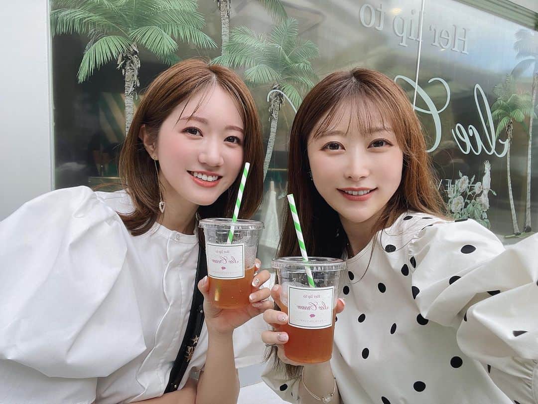 maari watanabe(まありん)のインスタグラム：「さおりんとイベント行ってランチして、たぶんめっちゃマニアックな話して、いつも感謝🥲💕この地球に理解者が居るありがたき幸せ… @saori_gokigenyo   #六本木カフェ  #六本木ランチ」