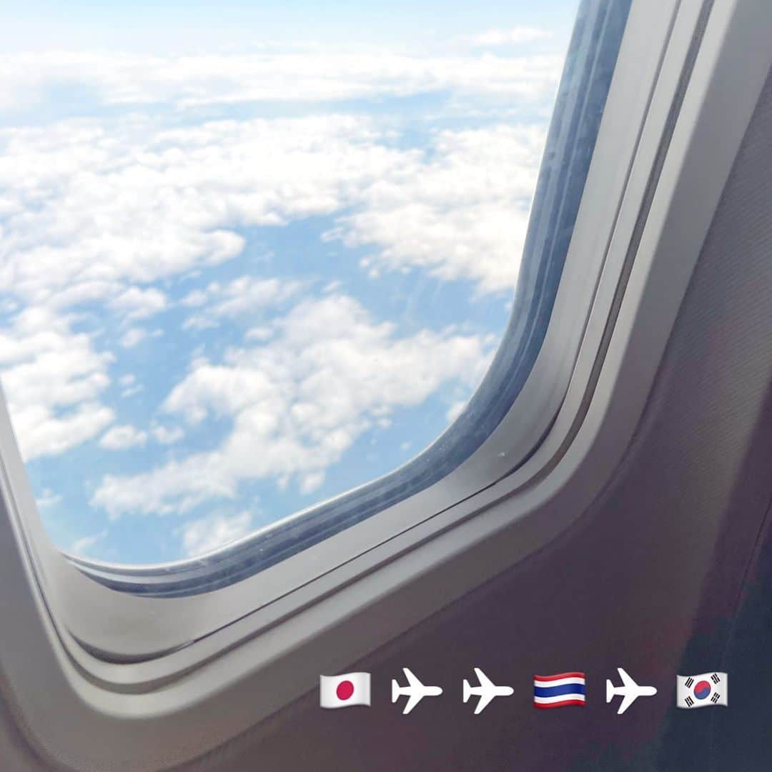 渡辺真実絵のインスタグラム：「_ 次はどこへ行こうかなぁ ✈︎🫶 みんな夏休みどこ行くの？☀️🥳」