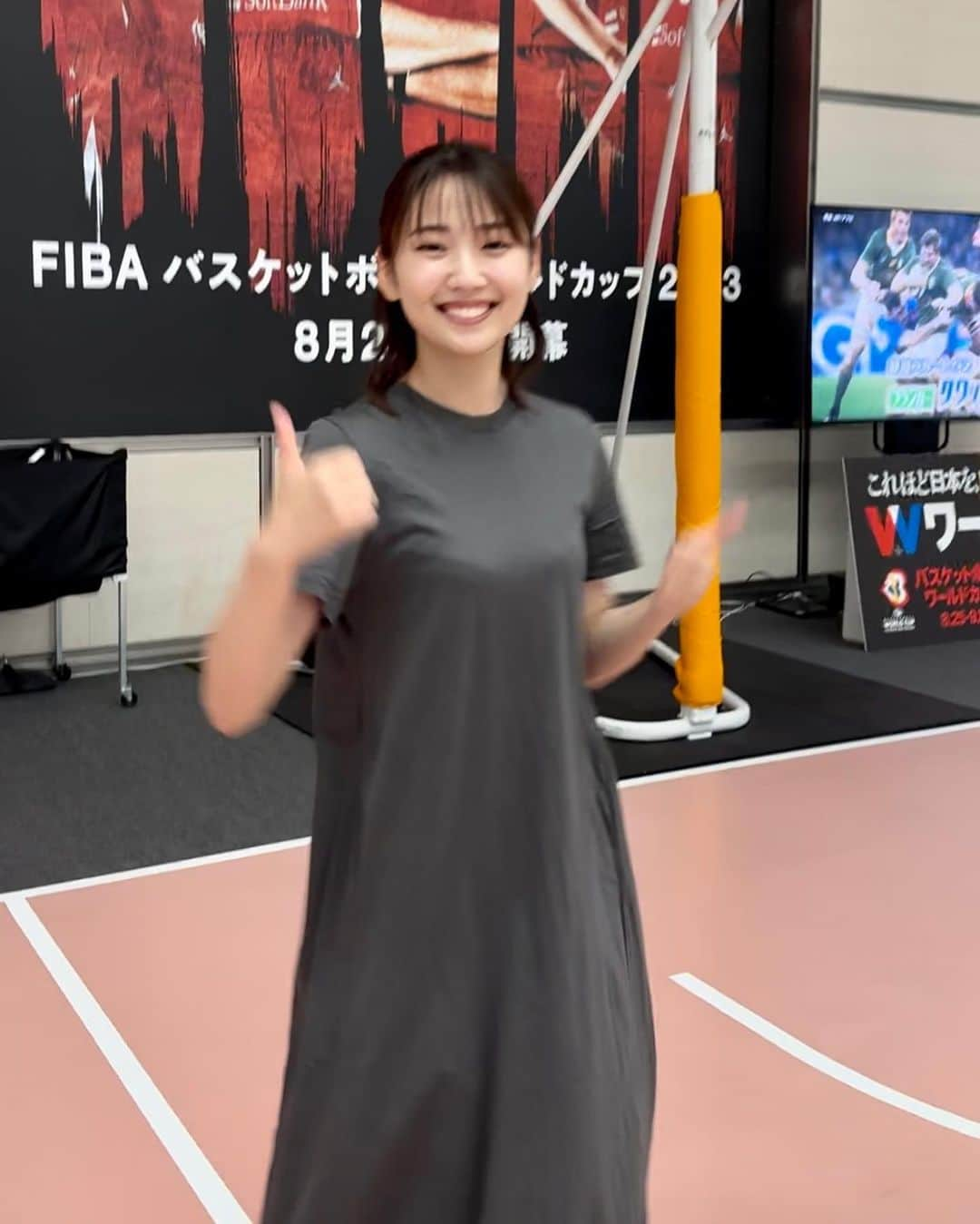 畑下由佳さんのインスタグラム写真 - (畑下由佳Instagram)「日テレのロビーでバスケ🏀 楽しい会社です⛹️  #バスケットボール #🏀」7月23日 0時30分 - y_hatashita