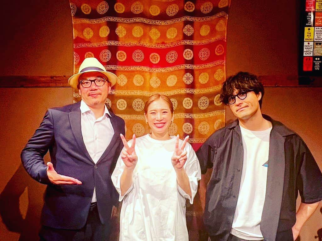 ISEKIさんのインスタグラム写真 - (ISEKIInstagram)「いやぁ 久しぶりの福岡、 大いに盛り上がって頂きました✌️  ありがとねぇ！！！ また帰って来れるように 頑張るわー！！  #Rake #acane #ISEKI #いい男 #いい女」7月23日 0時49分 - iseki_official