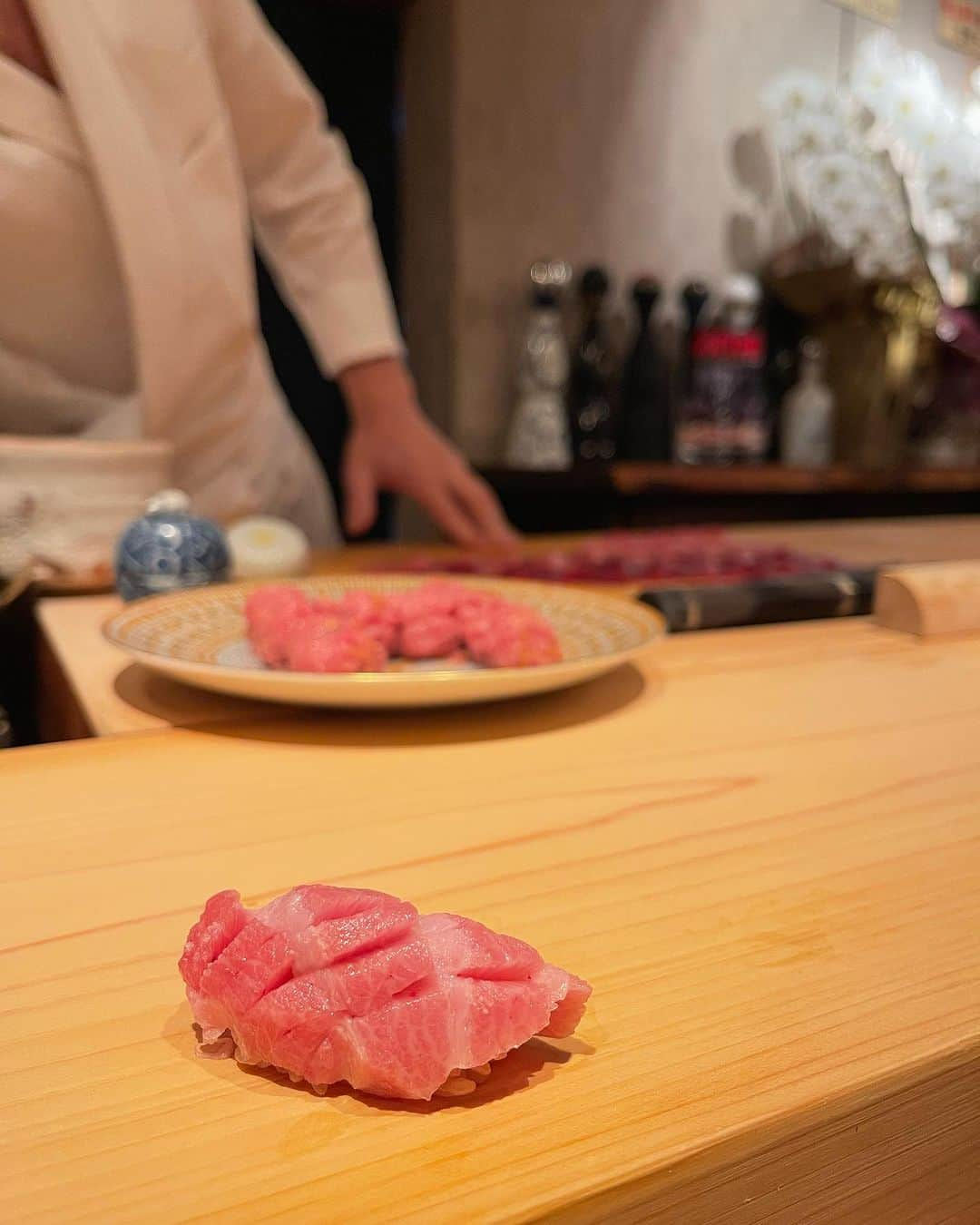 和泉佳子さんのインスタグラム写真 - (和泉佳子Instagram)「過日の口福♥️  中目黒の鮨 尚充🍣 相変わらずの贅沢な雲丹三昧🥰  #和泉佳子　#鮨尚充  #中目黒　＃お鮨好き　#雲丹  #ウニ  #うに  #雲丹好きな人と繋がりたい  #お鮨好きな人と繋がりたい  #口福」7月23日 1時27分 - yoshiko_izumi