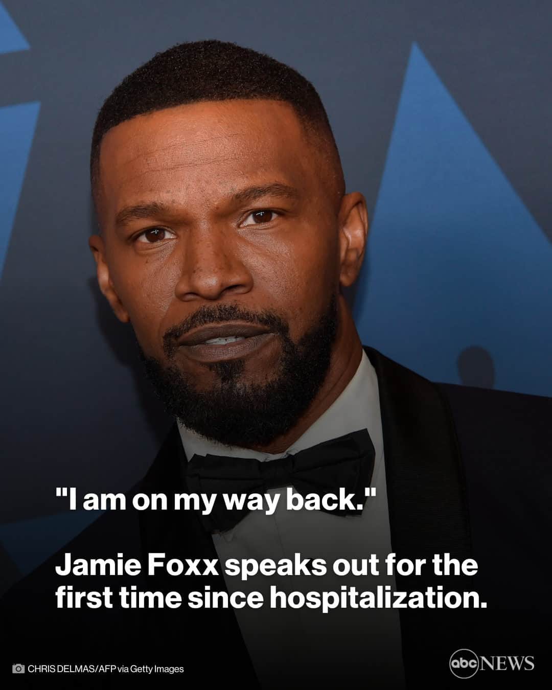 ABC Newsのインスタグラム：「In an emotional video, Jamie Foxx addressed his health issues for the first time, saying that he has been through “hell and back” over the past several months.  The actor said his road to recovery “had some potholes” but that he is on his way back to good health and able to work again. More at LINK IN BIO.   #news #jamiefoxx #health #entertainmentnews」