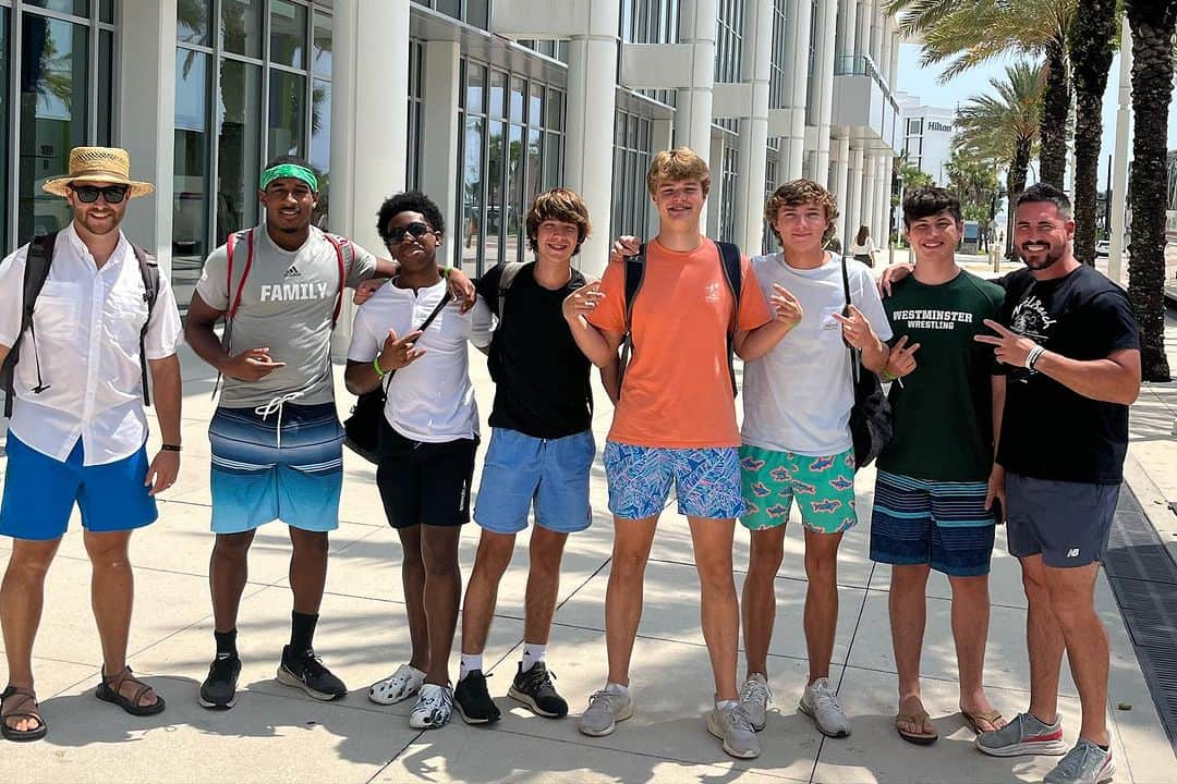 ジョッシュ・マレーさんのインスタグラム写真 - (ジョッシュ・マレーInstagram)「Saying yes to help serve these 22 amazing young men on a church retreat with @bcinsideout this week in Daytona Beach was one of the best things I’ve done in my entire life.  2,600 high school students from in and around Atlanta made the trip and I had the privilege to help lead these rising Juniors in small group sessions and be with them throughout the days and nights during prayer, worship, beach volleyball (we made the Final 4 - so proud of them!) and a ton of other activities.  This week brought me to tears more times than I want to admit.  I’m so proud of these guys and all of the students who went all in this week.  They’ve inspired me beyond measure, I’m truly grateful for each and every one of them 🙏🏼 - SWIPE to see more pics of the trip. #buckheadchurch #insideoutdaytona2023」7月23日 3時20分 - joshmurray11