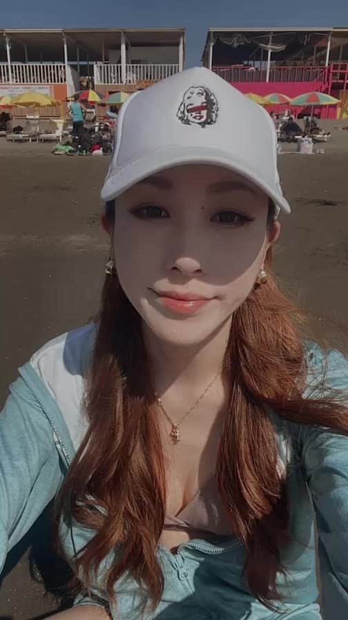 のインスタグラム：「江ノ島にて、 歌舞伎町メンバーで❤️」