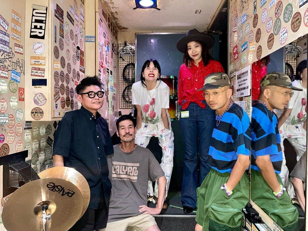 濱田将充のインスタグラム：「2023.7.21~22の集合写真達  四日市club chaos 鈴鹿椿大神社 神戸varit  #ラーナーズ」