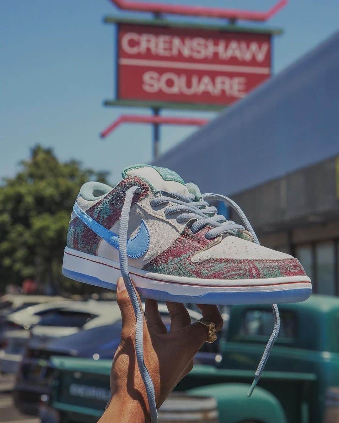 HYPEBEASTさんのインスタグラム写真 - (HYPEBEASTInstagram)「@hypebeastkicks: @crenshawskateclub has unveiled it @nikesb Dunk Low. The sneaker boasts a suede upper done up in grey paired with a light blue Swoosh and contrasting overlays with a multicolored motif as it sits atop an icy blue outsole. Stay tuned for more info. Photo: Crenshaw Skate Club」7月23日 7時41分 - hypebeast