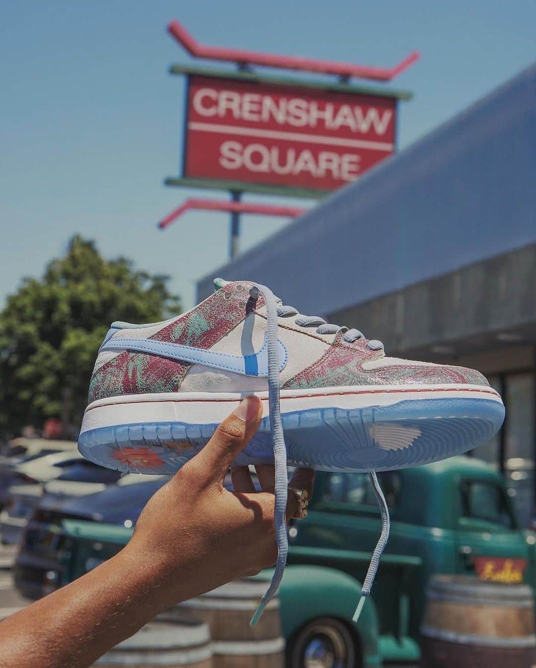 HYPEBEASTさんのインスタグラム写真 - (HYPEBEASTInstagram)「@hypebeastkicks: @crenshawskateclub has unveiled it @nikesb Dunk Low. The sneaker boasts a suede upper done up in grey paired with a light blue Swoosh and contrasting overlays with a multicolored motif as it sits atop an icy blue outsole. Stay tuned for more info. Photo: Crenshaw Skate Club」7月23日 7時41分 - hypebeast