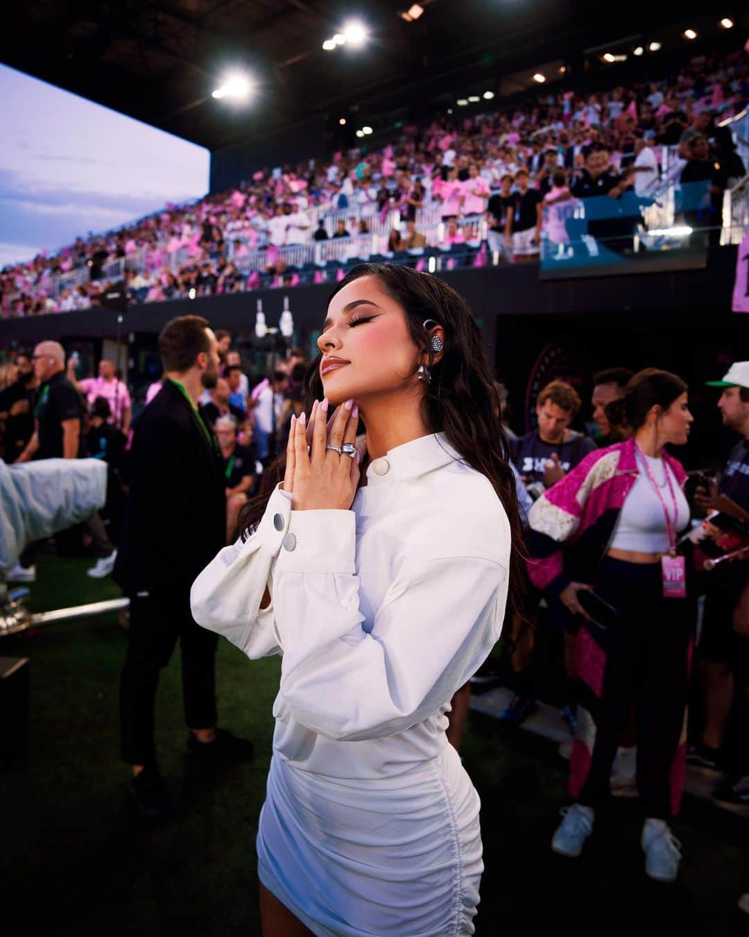 ベッキーGさんのインスタグラム写真 - (ベッキーGInstagram)「Thank you @davidbeckham for inviting me to be a part of an unforgettable moment in @mls history. 🤍」7月23日 8時31分 - iambeckyg