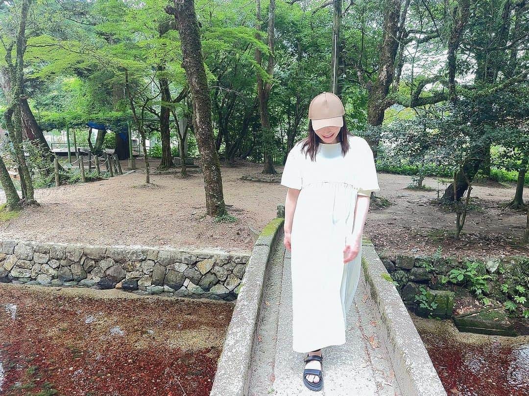 手島優のインスタグラム：「・  あぁ。。✨  一歩一歩が幸せ過ぎる✨  最高！！  #新婚旅行　#国内　#国内旅行  #旅行　#幸せ　#ありがとう #夢叶った　#嬉しい　#夫婦 #夫婦の時間」