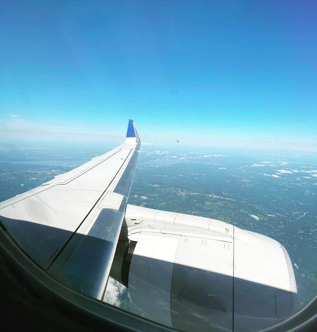 フランシスコ･ラチョースキーさんのインスタグラム写真 - (フランシスコ･ラチョースキーInstagram)「Landed Montreal — day trip— love me some poutine」7月23日 9時24分 - chico_lachowski