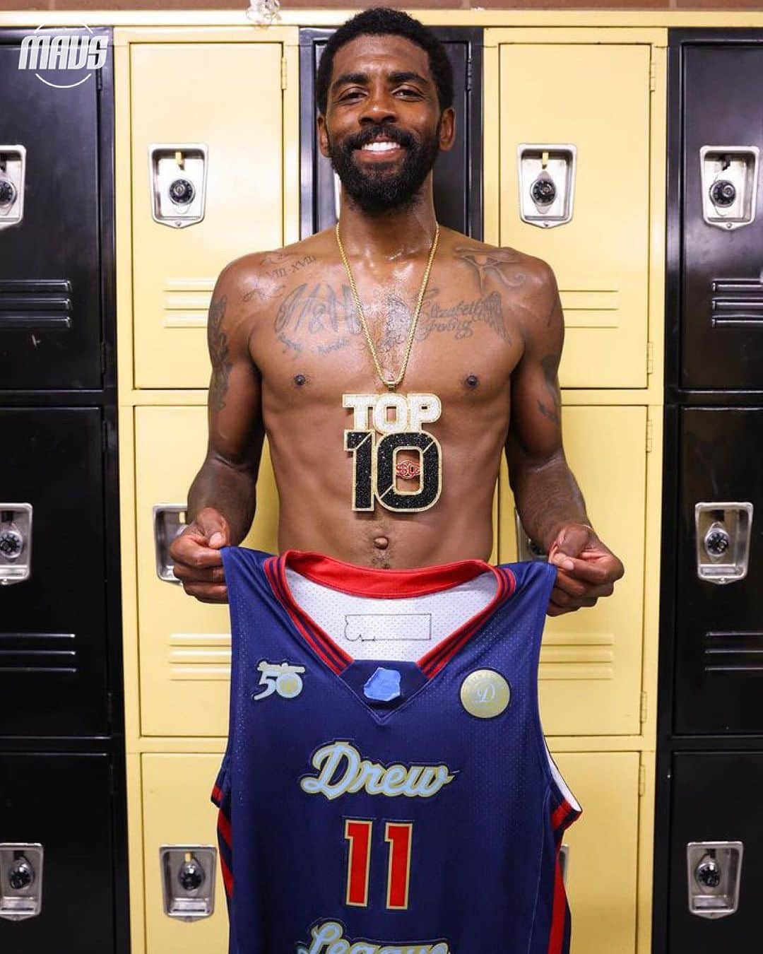 NBAさんのインスタグラム写真 - (NBAInstagram)「SportsCenter Top 🔟 performance for @kyrieirving in his @drewleague debut 🔥 He finished with 20 points, 13 rebounds and 11 assists ♾️ #MFFL   📸 @creativenlb5」7月23日 10時31分 - nba