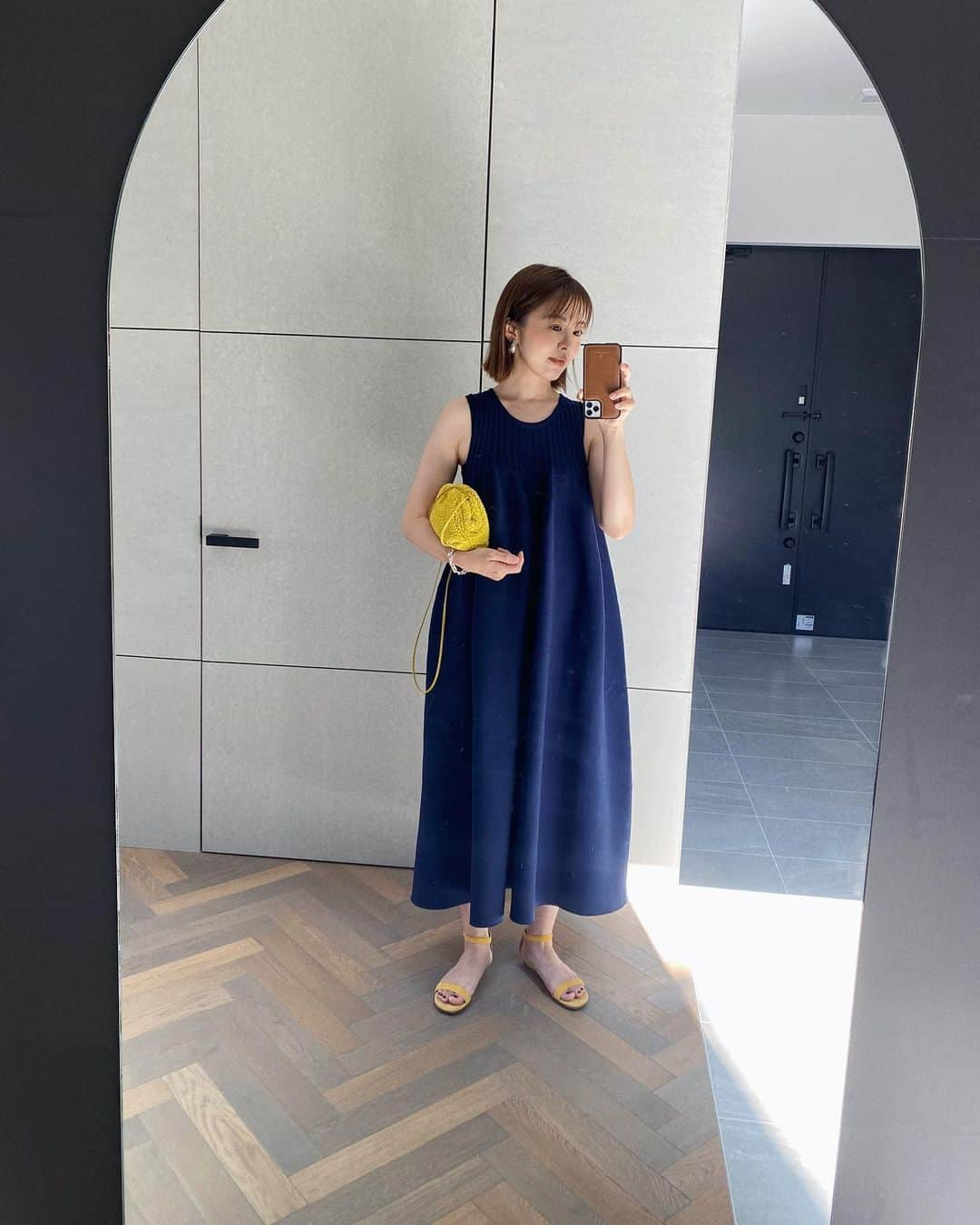 野崎玲欧奈のインスタグラム：「ＯＵＴＦＩＴ  🌻💙」