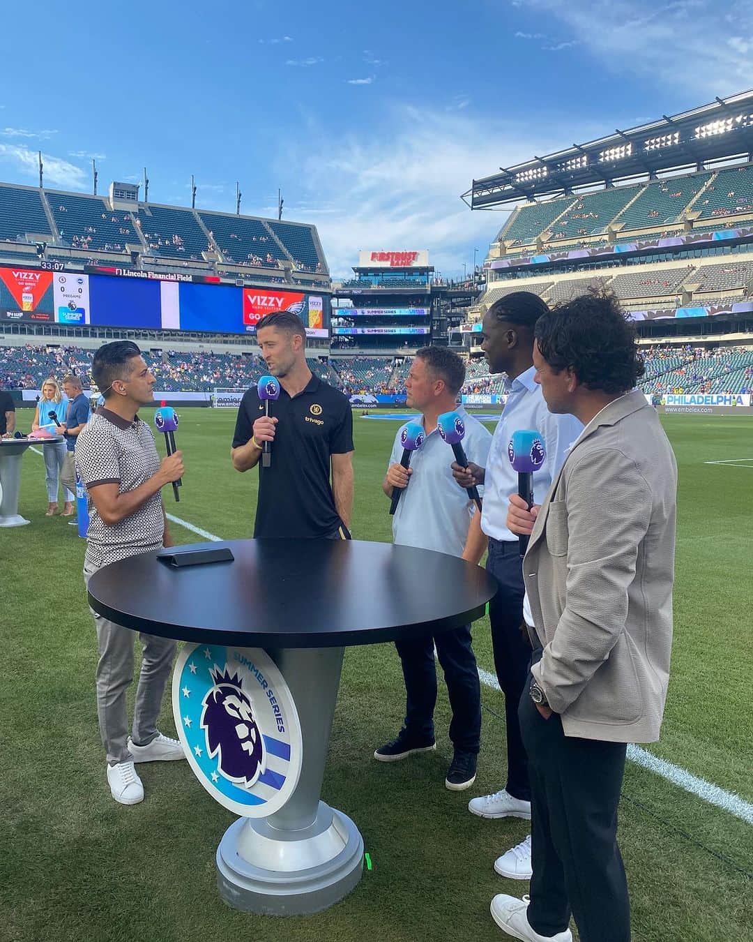 ガリー・ケーヒルのインスタグラム：「2 wins from 2 and more minutes in the legs 💪🔵」