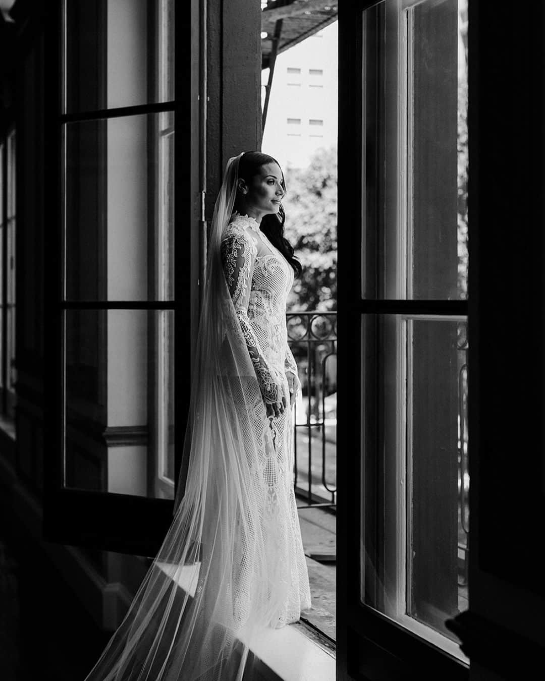 タンクのインスタグラム：「Most moments in life will never happen again. This was perfect and if i’m ever low i refer back to one of our perfect moments. Always remember what you have even if it’s not that at the present time. It’s the reason you’re here. Life isn’t always going to be perfect but it’s worth it. I love you @zenafoster 🔥」