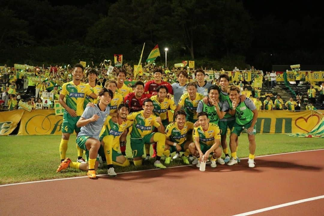 福満隆貴のインスタグラム：「. vs町田  nice game👍👍 継続！！  #ジェフ千葉 #jefunited  #17 #福満隆貴」