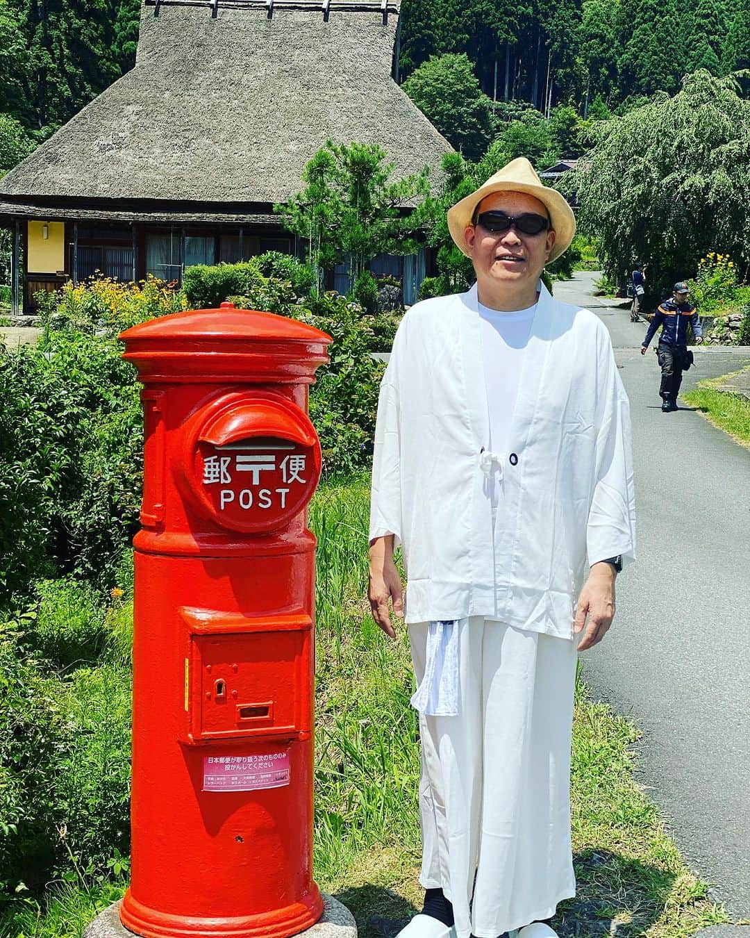 千原せいじのインスタグラム：「何処やとおもう❓ #千原せいじ」