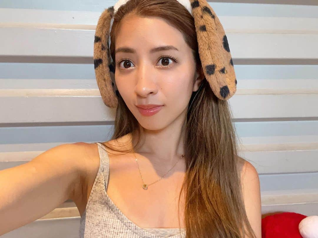 谷澤杏奈のインスタグラム：「🐶  年甲斐もなく、耳をつけてはしゃいだ31歳！笑  #大阪 #USJ #ユニバーサルスタジオジャパン🌎 .」