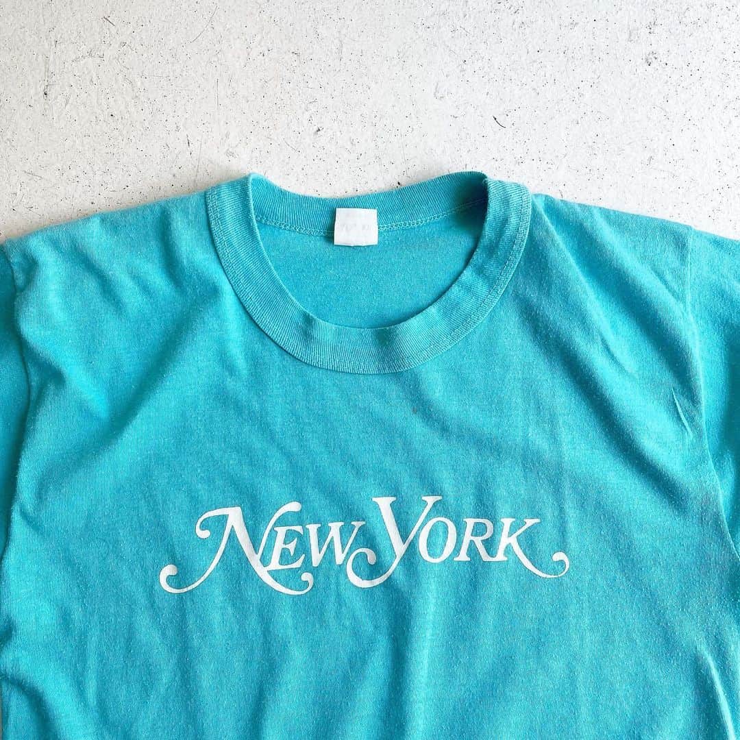 DROP...vintage select shopさんのインスタグラム写真 - (DROP...vintage select shopInstagram)「1970s NEW YORK  Writing&Logo T-shirt souvenir T-shirt」7月23日 14時15分 - tokyo_drop