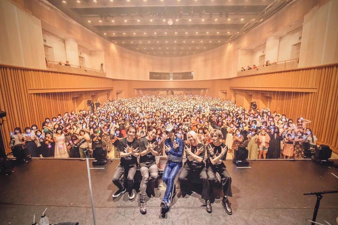 DAIGOのインスタグラム：「THANK YOU✨  20th ANNIVERSARY “ONE NIGHT SPACEY SHOW” シン・DAIGO☆STARDUST Supported by 太田胃散  #DAIGOSTARDUST」