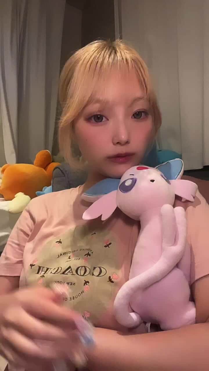 湯上響花のインスタグラム：「全肯定LIVE☘️テスト期間のひと、、うちもです🥹共に頑張りましょう🫶🏾」