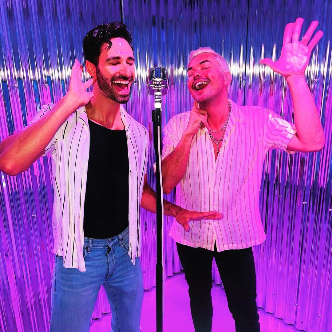 アンソニー・ラモスのインスタグラム：「What pop hit did @mikefatone and I do at Barbie karaoke? 🎤  Only @hawtsaucey knows! 👱🏼‍♀️」