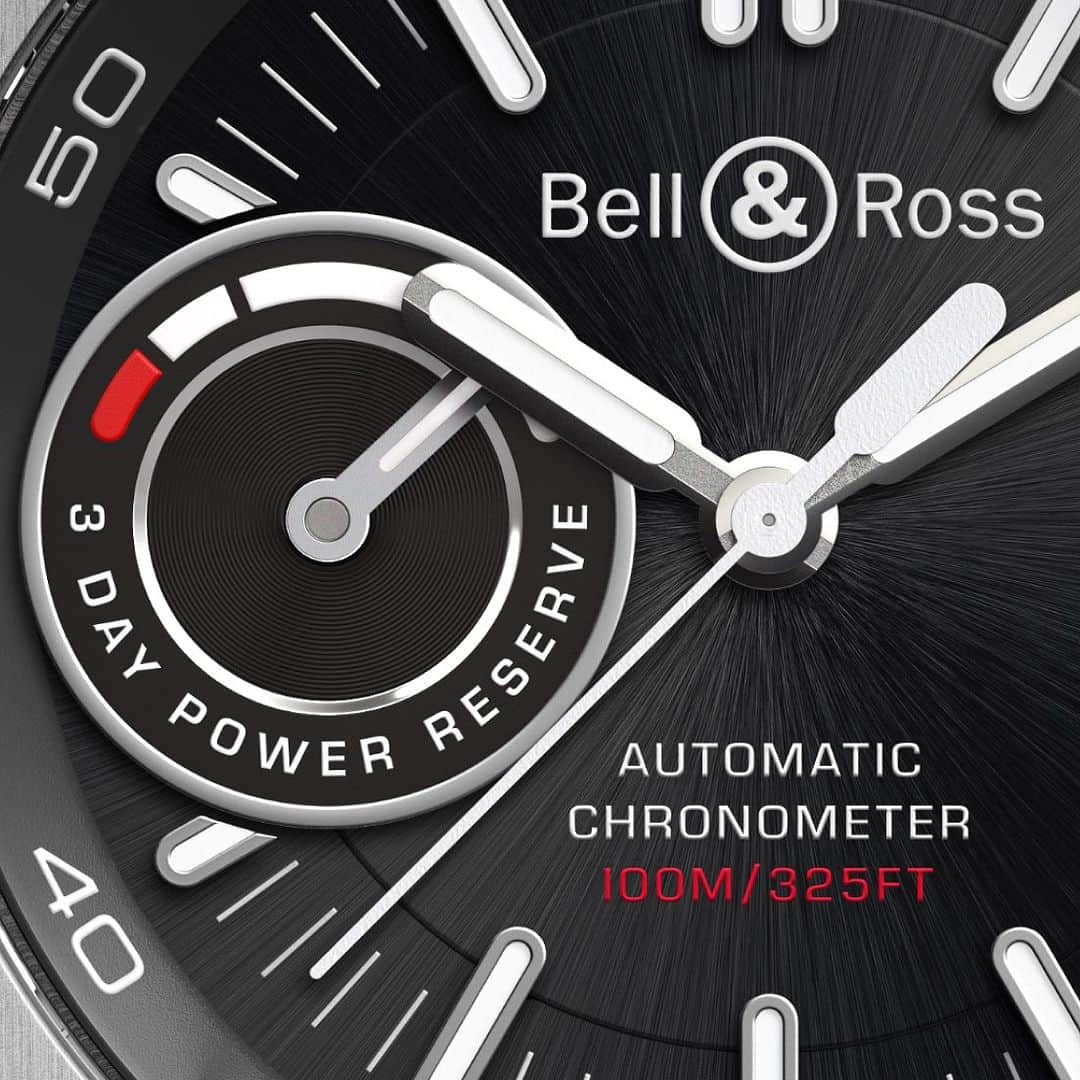 のインスタグラム：「Comprising a 70-hour power reserve, the BR-X5 Black Steel runs on the Calibre BR-CAL.323 which has been developed in partnership with the esteemed mechanical manufacture Kenissi, the mechanism resulted from several years of design, development, and fine-tuning.  The 28-jewel movement is incredibly precise in its timekeeping in part thanks to a variable-inertia balance wheel, with it maintaining a chronometer-grade spec via a COSC certification.   The movement is also equipped with a rapid date correction device, which seamlessly allows for a quick date adjustment without any effect on running timekeeping.  Discover more via the link in our bio.  #bellross #timeinstruments #BRX5」