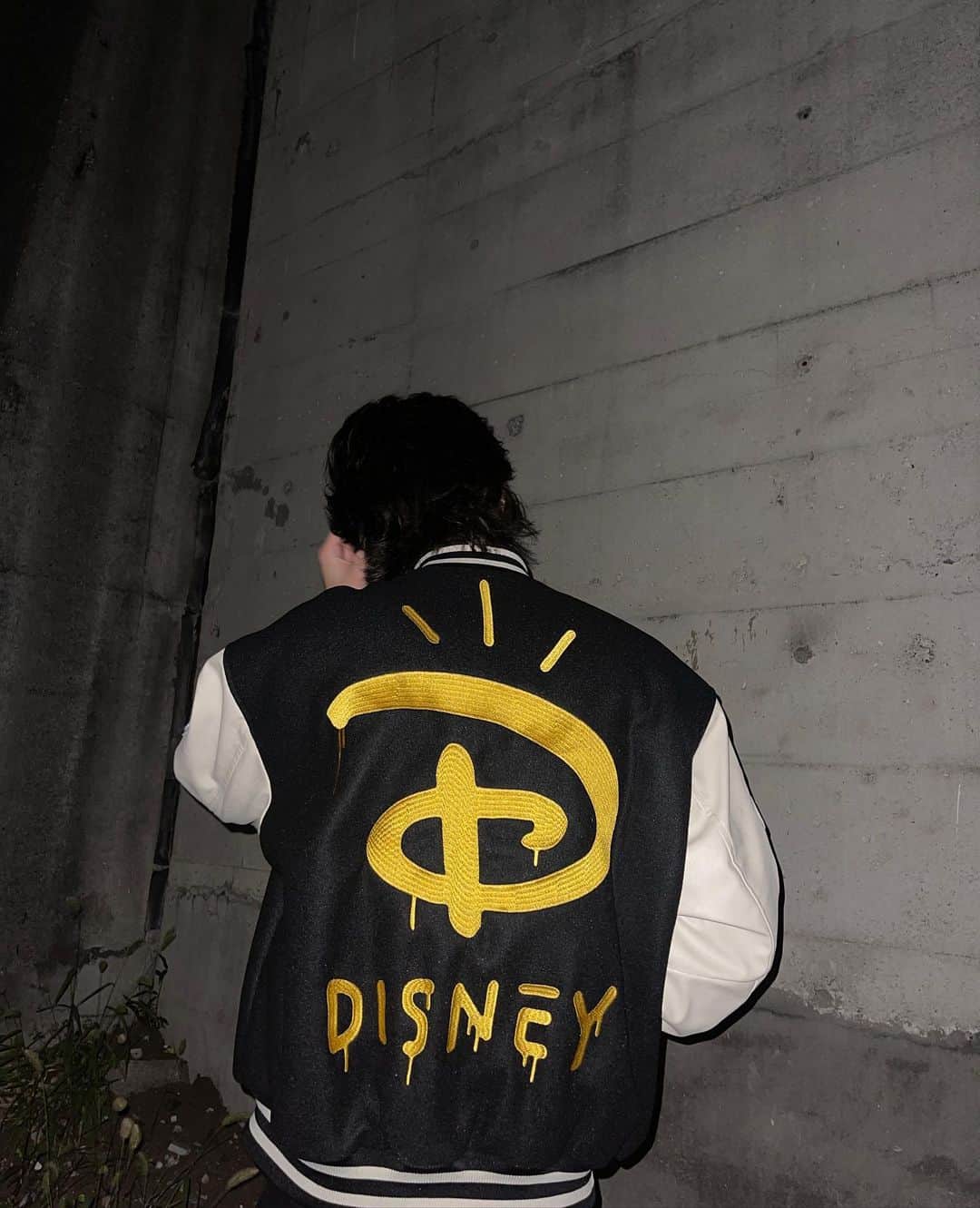 山下諒真さんのインスタグラム写真 - (山下諒真Instagram)「「Disney 100 × H&M」 ディズニー100周年を記念してのコラボ！限定スケートボードも素敵です🐭 #pr #disney100 #エイチアンドエム」7月23日 17時59分 - y_amage_05