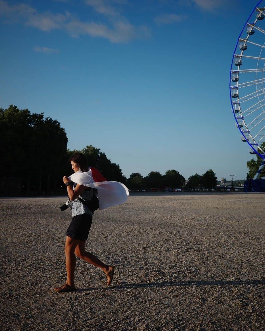 富田真紀子さんのインスタグラム写真 - (富田真紀子Instagram)「日本の友達とフランスで会える幸せ💕  太陽みたいに勇気をいただいた幸せ💕  @zoos.official は約2ヶ月ヨーロッパ全土で試合が続くみたい。  ポーから全力応援😎💕  #カメラ初心者  #ポー日記」7月23日 18時23分 - makikotommy