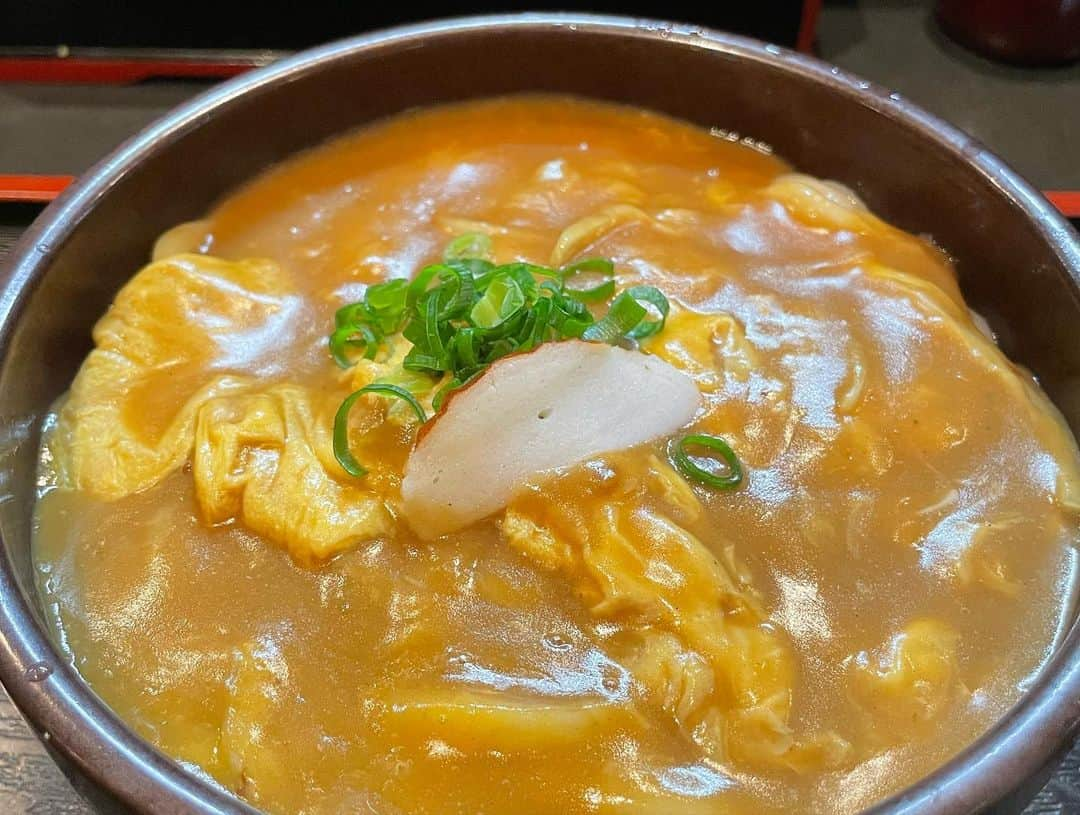 濱田将充さんのインスタグラム写真 - (濱田将充Instagram)「四日市 ヒモノ食堂 アジ定食 諏訪サロン アイスコーヒー 立呑 レバー炒め サービスでもらった辛いやつ  鈴鹿 参道 エビピラフ  神戸 珈琲トキ アイスコーヒー 手打ちうどんときわ カレーうどん 茶房ジャヴァ アイスコーヒー どん底(写真NG)オーレ  #ツアー飯」7月23日 18時31分 - masamichihamada