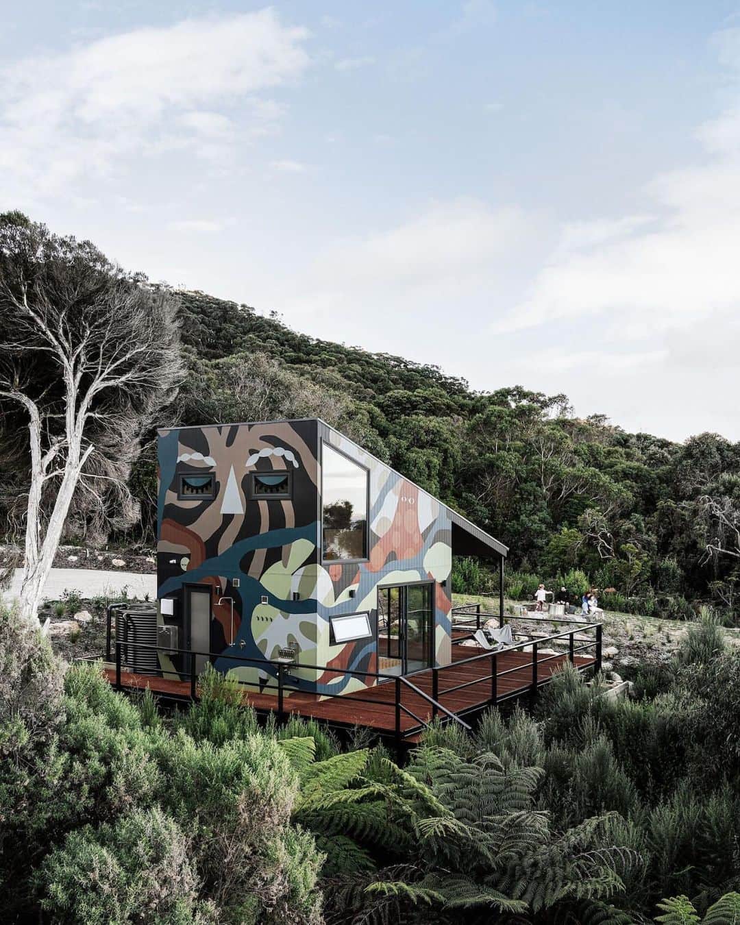 Airbnbのインスタグラム：「The concept was to provide the essentials of living, a place to rest the mind and body, and connect with nature. It's not a tiny house, but it's not a full beach house. It is a luxurious minimal space — perfectly sized for one or two.」