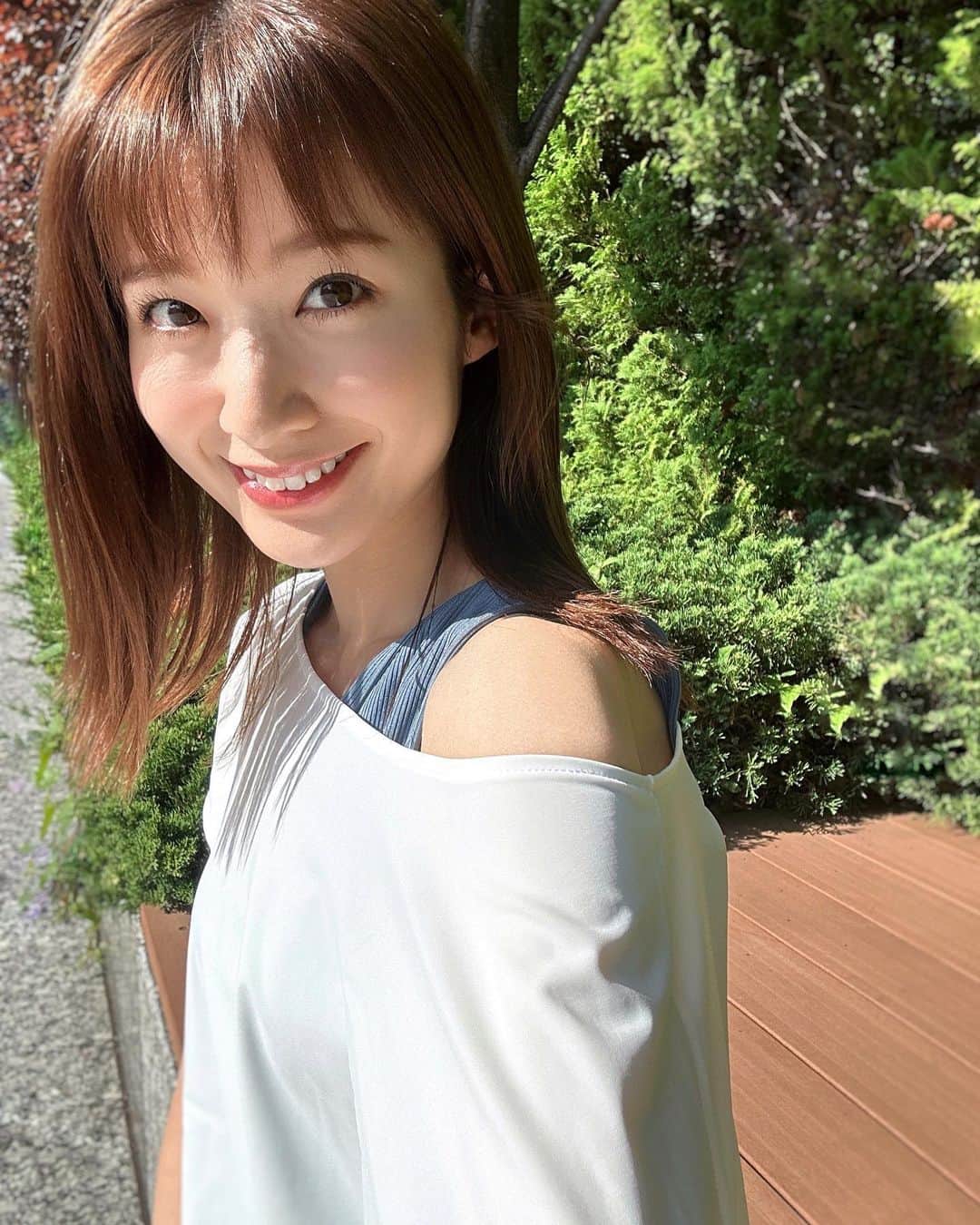 のインスタグラム：「☺︎ Summer coordinate🌻🍉 夏のラフなお出掛けにも！！ 海やプールも、このまま泳げるし！ 便利なセットアイテムを丸ごと着た日☺️🤭 ブルーも可愛い🩵💙🩵💙🩵 ・ ・ OSYAREVO / トップス付き リブ タンキニ 4点セット👙 @shoplist_official < #OSRW0005365 > 商品IDで、すぐに検索できるよ🫶 ・ ・ #SHOPLIST #SHOPLIST購入品」