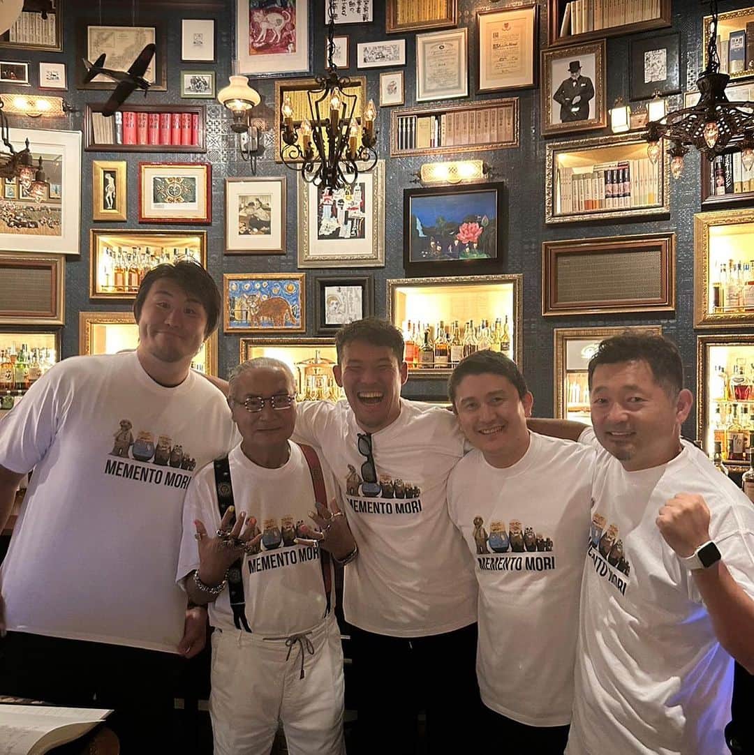 真壁伸弥のインスタグラム：「三島ウイスキーとシマジさんのコラボが見たい。」
