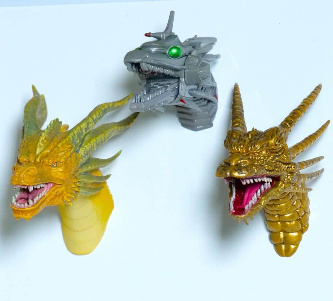 ぎわちん。のインスタグラム：「メカキングギドラ #ゴジラ #キングギドラ #メカキングギドラ #godzilla #kingghidorah  #mechakingghidorah  #一番くじ #ぎわちん」