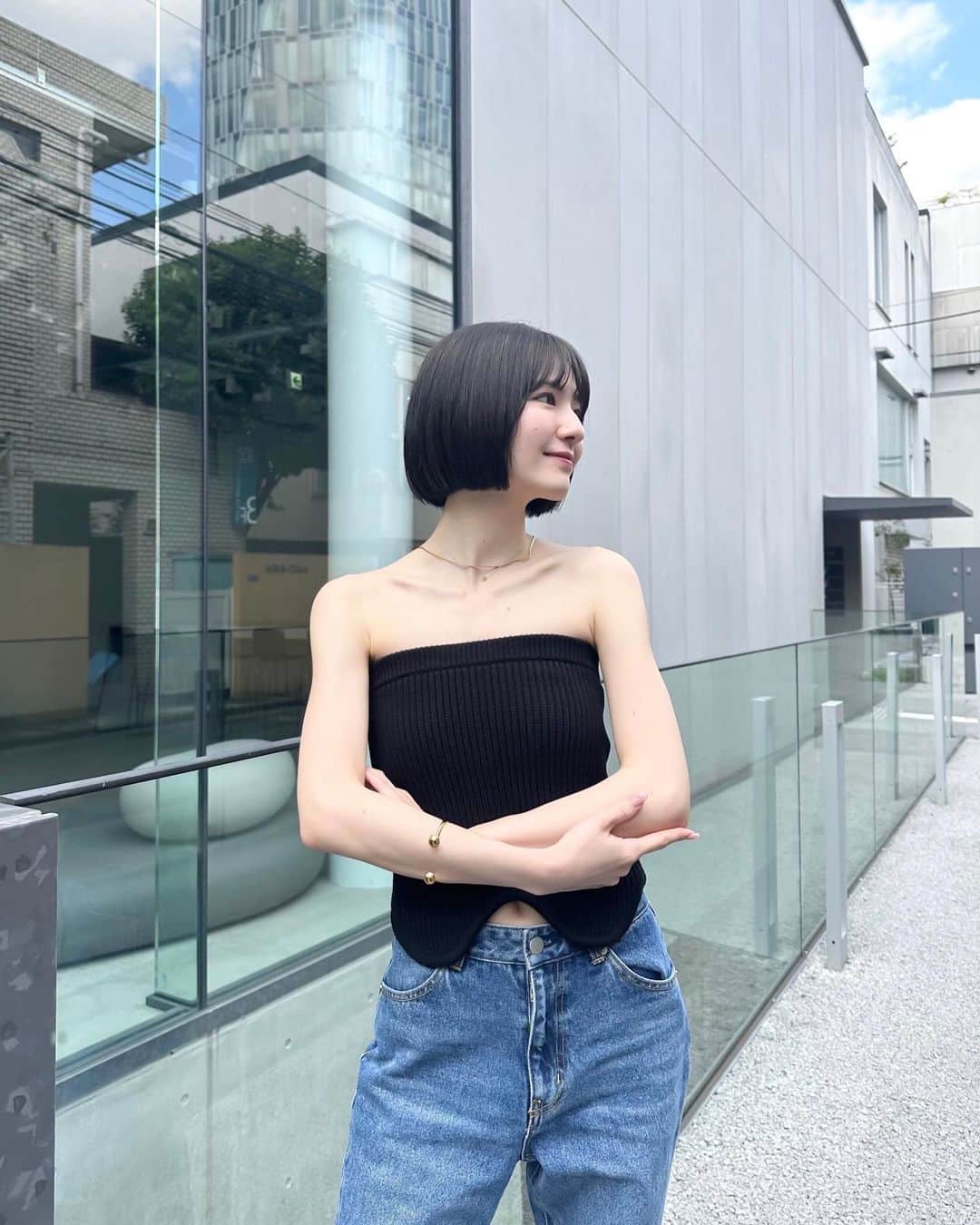 のインスタグラム：「new hair 🌥️⛅️  ミニボブ 👩🏻♡ カラーもグレーにパープルを混ぜて 透明感を ✔︎  トリートメントもして頂いて ツヤツヤになりました 💆🏻‍♀️✨  @onasu110 さん いつもありがとうございます 🫶🏻  #ミニボブ #ボブ #ショートヘア #ショートボブ」