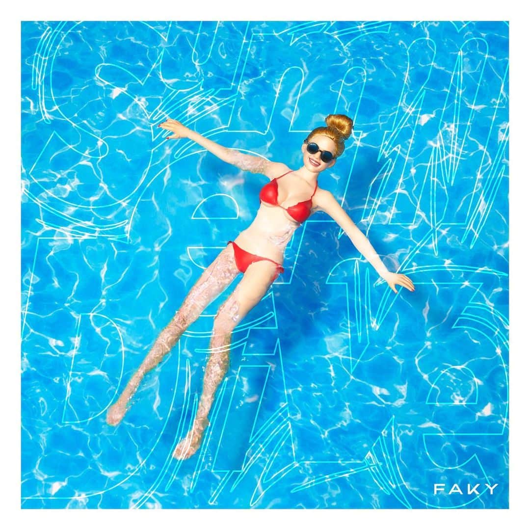 FAKYのインスタグラム：「＼🏖新曲配信リリース決定⛵／  8/7(月)に新曲「Summer Dive [Prod. ☆Taku Takahashi (m-flo)] 」のリリースが決定！  m-floの☆Taku Takahashiさんのプロデュース！ 今年の”Summer Party Tune”です👒」
