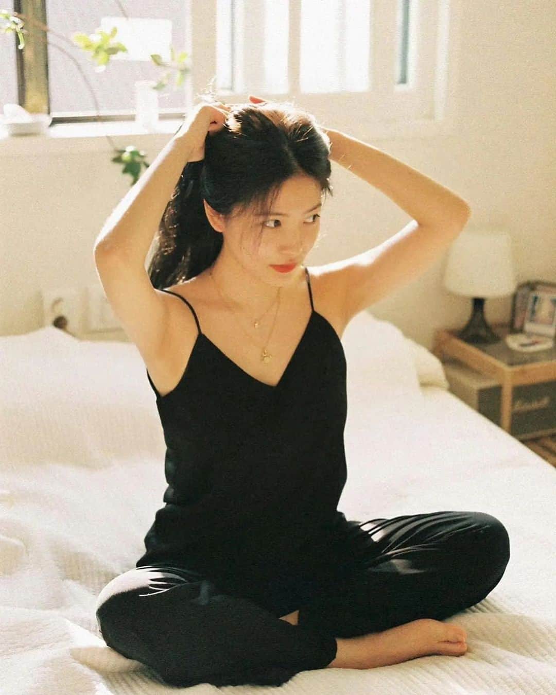 イェリのインスタグラム：「Missing all my friends here🥹 #REDVELVET #YERI #레드벨벳 #예리」