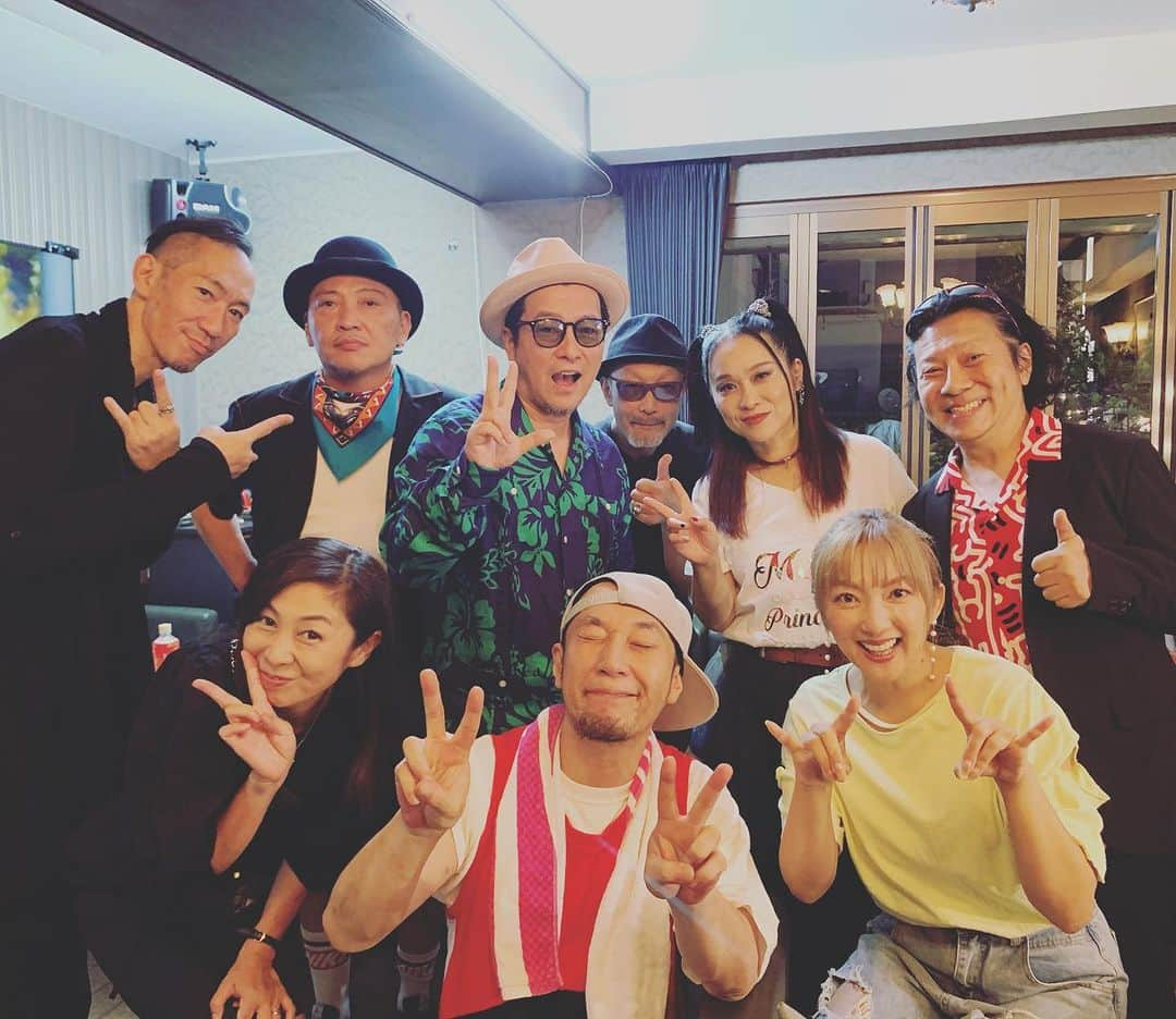 黒沢薫さんのインスタグラム写真 - (黒沢薫Instagram)「#SOYSOUL  20周年ライブに。久しぶりに観たけどやっぱりカッコ良いなあ。山田まりやさんにも久しぶりに会えて嬉しかった。 #music #soul #rb #singer #lovelife #instagood #live #watched #enjoyed」7月23日 20時46分 - kaorukurosawa_lovelife