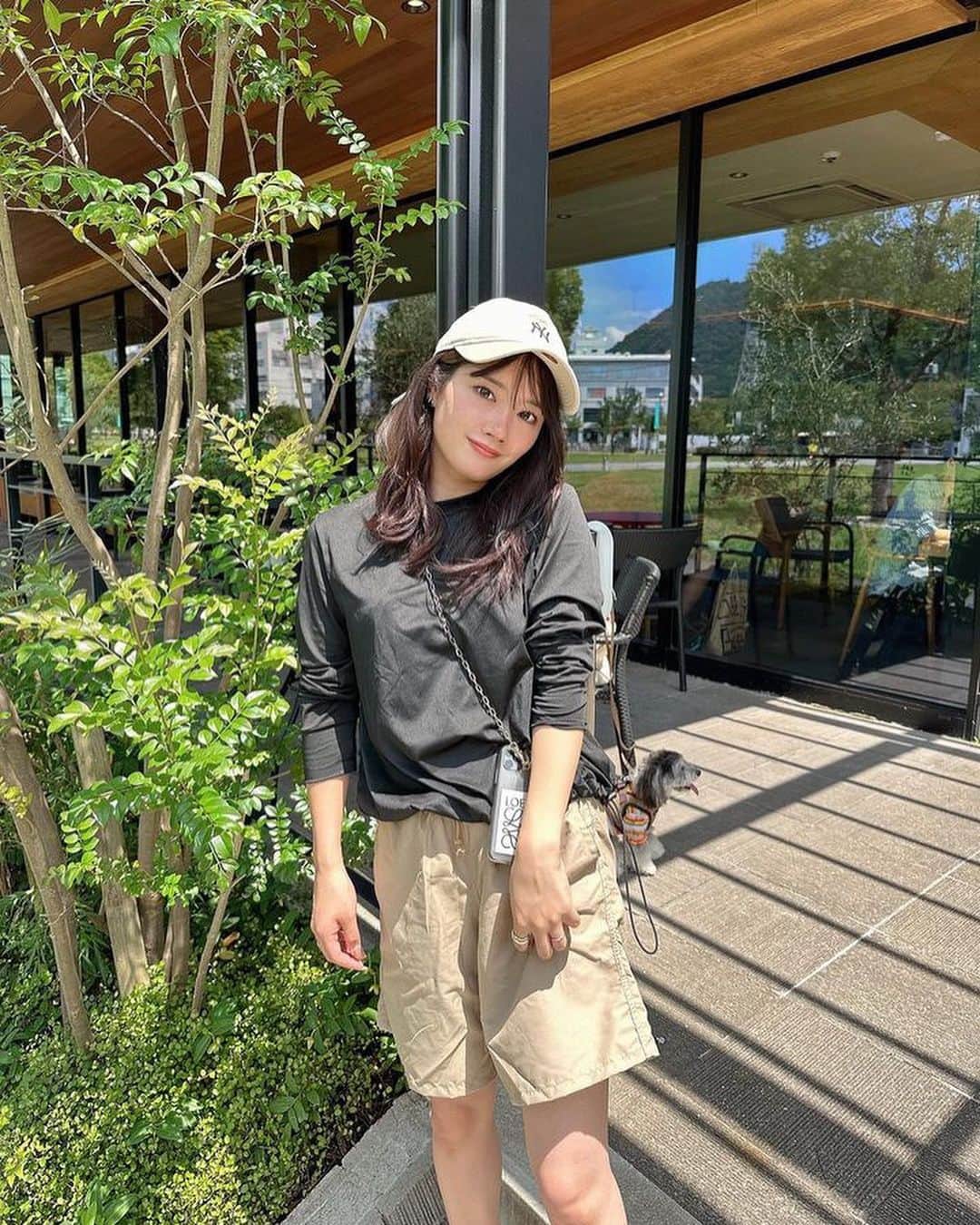 畠中清羅 のインスタグラム：「_  この暑すぎる夏🙄 太陽サンサンで日焼けが気になる..☀️  @shoplist_official  teddy の水着体型カバー タンキニ ノンワイヤー♡  プールや海ではもちろん普段着としても着られる✨  着心地も良いし何よりこんなに可愛いのに 紫外線対策できるの最高すぎ👏  着用してる商品ID☞ TY000007442  SHOPLISTで検索するとすぐに出てくるので 是非チェックしてね☺️🧡🧡  #SHOPLIST #SHOPLIST購入品」