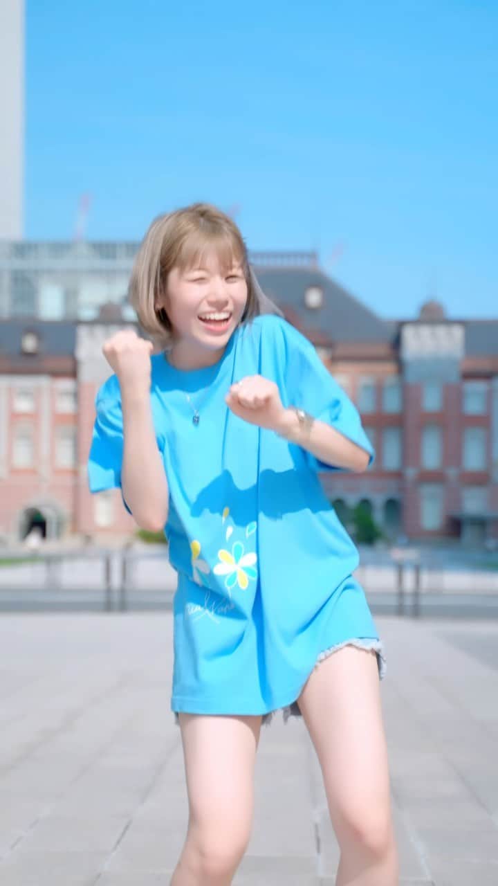 ゆーりのインスタグラム：「@2n_official__ 髪の毛どうにかならんの😂😂 服の購入は7/30まで！！！！！」