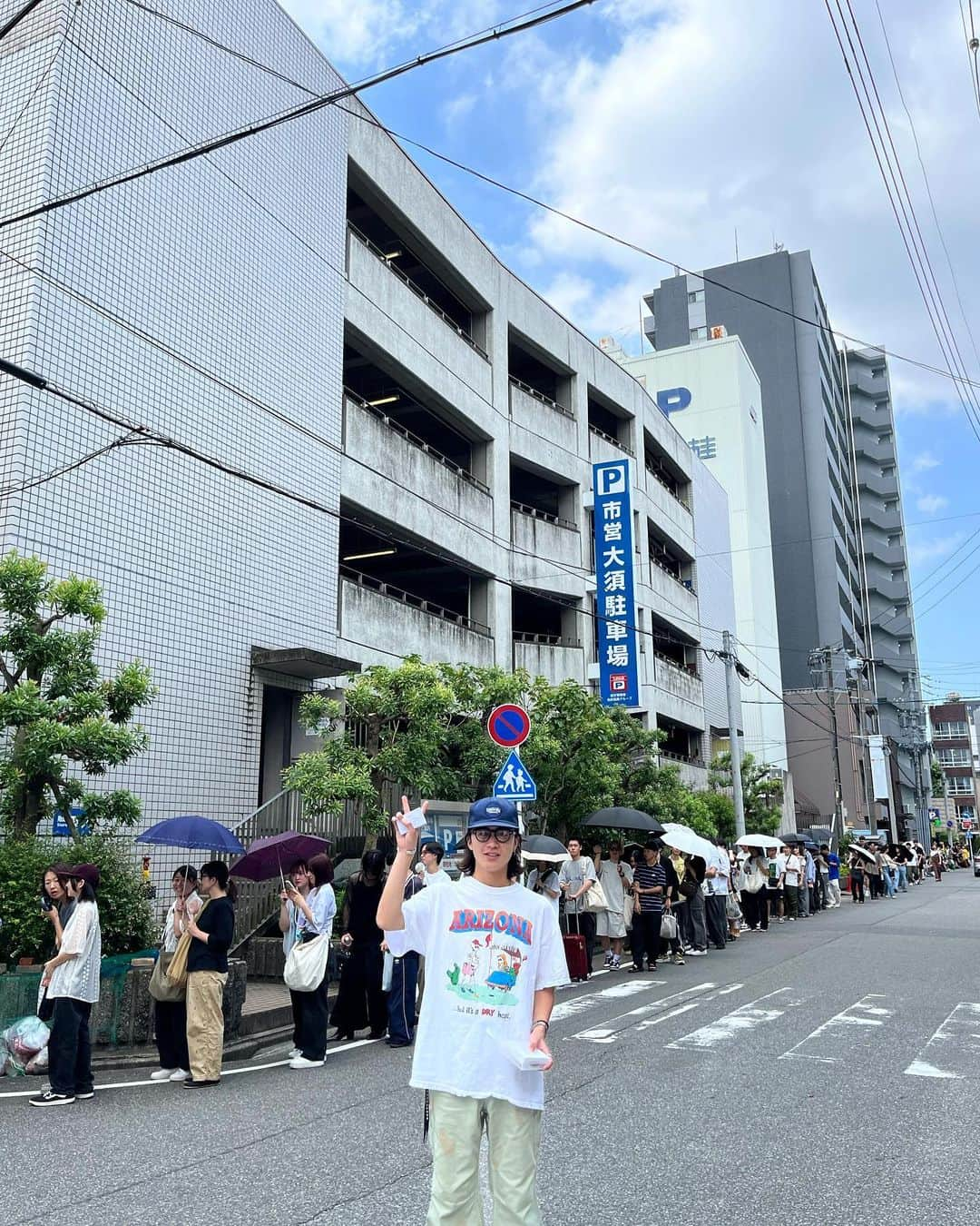 齋藤天晴さんのインスタグラム写真 - (齋藤天晴Instagram)「名古屋店1周年 沢山のご来店本当にありがとうございました😭  気づけば1年、また1年とあっという間に ブランドを始めてから時間が過ぎていますが 初心を忘れずに 皆さんにもっともっと愛されるブランドになるよう これからも走り続けていきたいと思います。  大阪1周年、原宿2周年も今年はあるので 宜しくお願いします！  名古屋店のみんなも本当にお疲れ様！ @younger_nagoya   #名古屋#youngersong#夏服#夏コーデ#大須#1周年 #本当に#ありがとうございました」7月23日 21時33分 - ten__sei