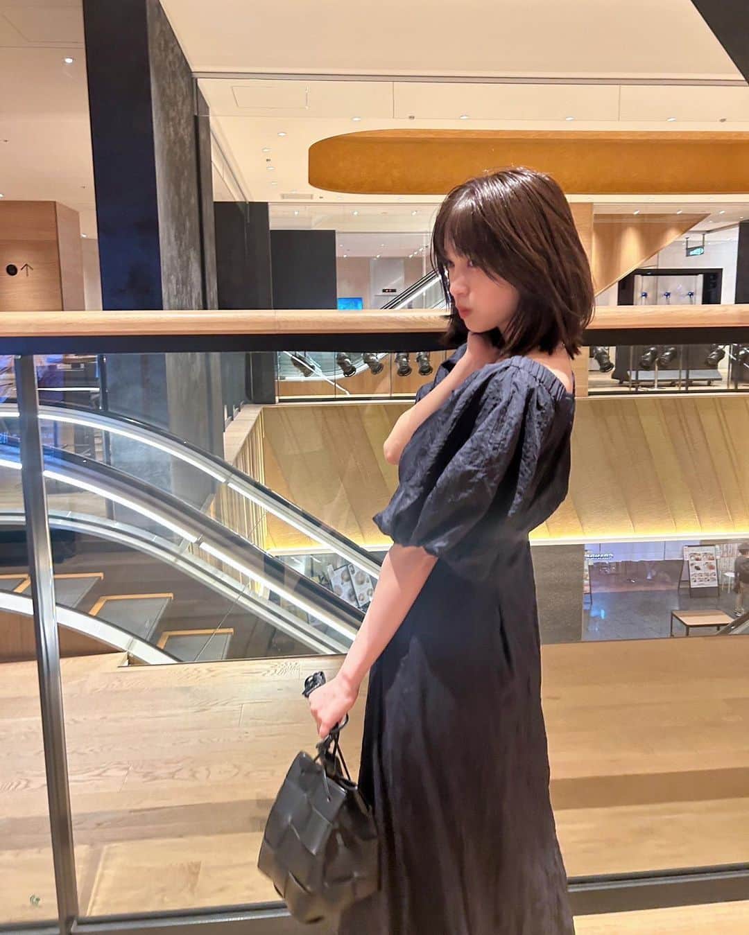 村島未悠のインスタグラム：「今日はお休みだったので 今回Wキャストということで、 HOPEチームの　#舞台013 を観劇させてもらいました✨パワーをもらったので明日からも頑張ります😊 久々の私服投稿🐈」