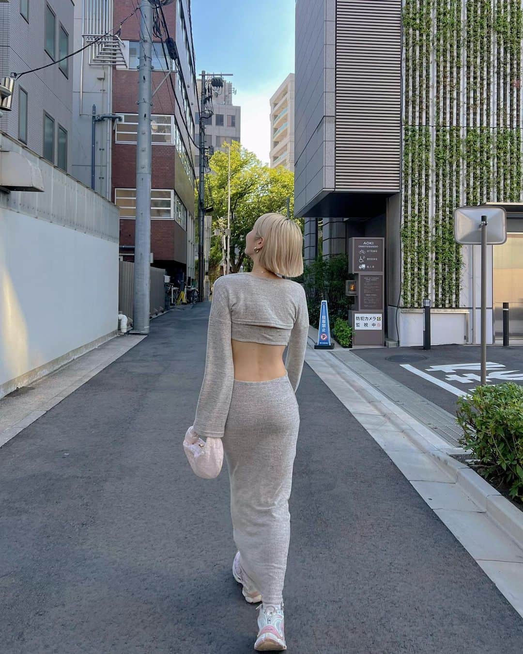 梅村実帆さんのインスタグラム写真 - (梅村実帆Instagram)「いろんな服を着るのが好きだ👚 たまにgirlyも🎀」7月23日 21時48分 - miho11k
