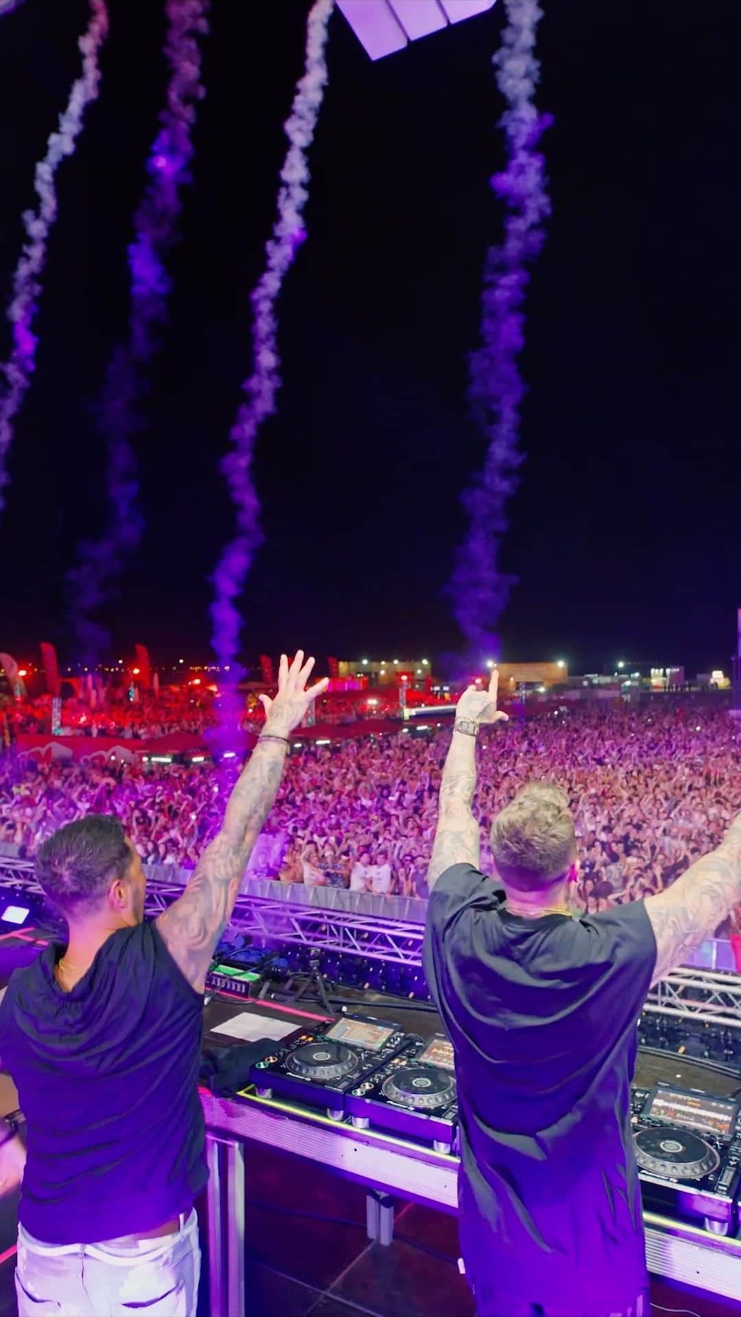 Spinnin' Recordsのインスタグラム：「How does this drop make you feel? We'll start: 😳🔥🤯🎇 @blasterjaxx & @leprince7 - New Generation, OUT NOW.」