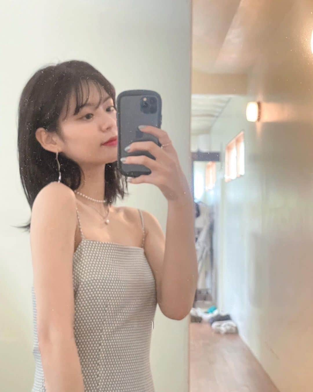 永瀬莉子のインスタグラム：「みなさん良き週末を🤍」