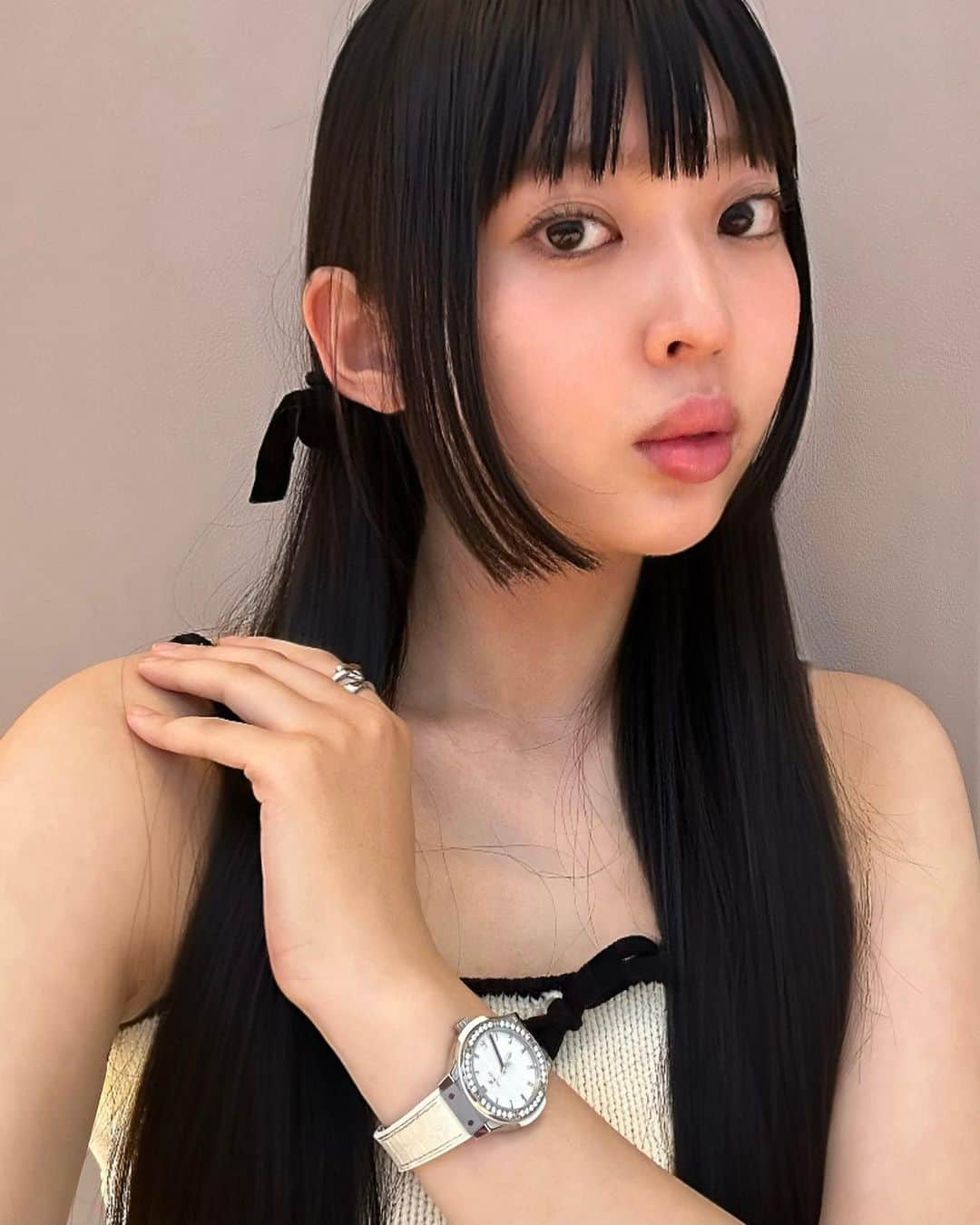 のインスタグラム：「real skin #hublot#himecut #ウブロ#姫カットアレンジ #셀카#히메컷」
