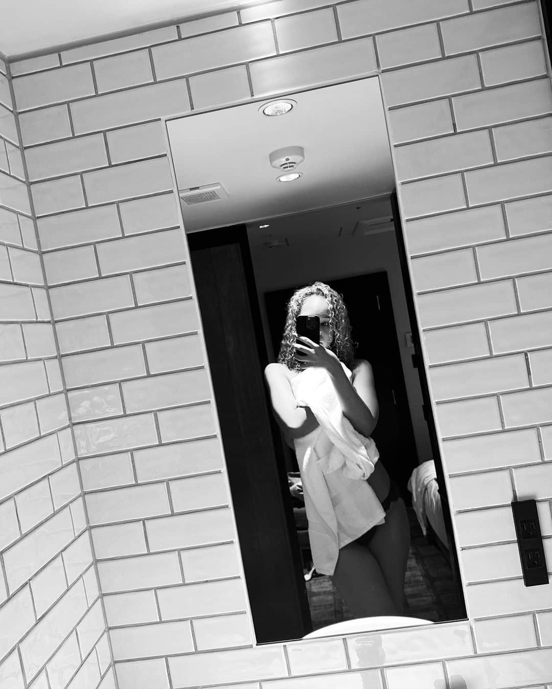 宮本エリアナのインスタグラム：「Me.」